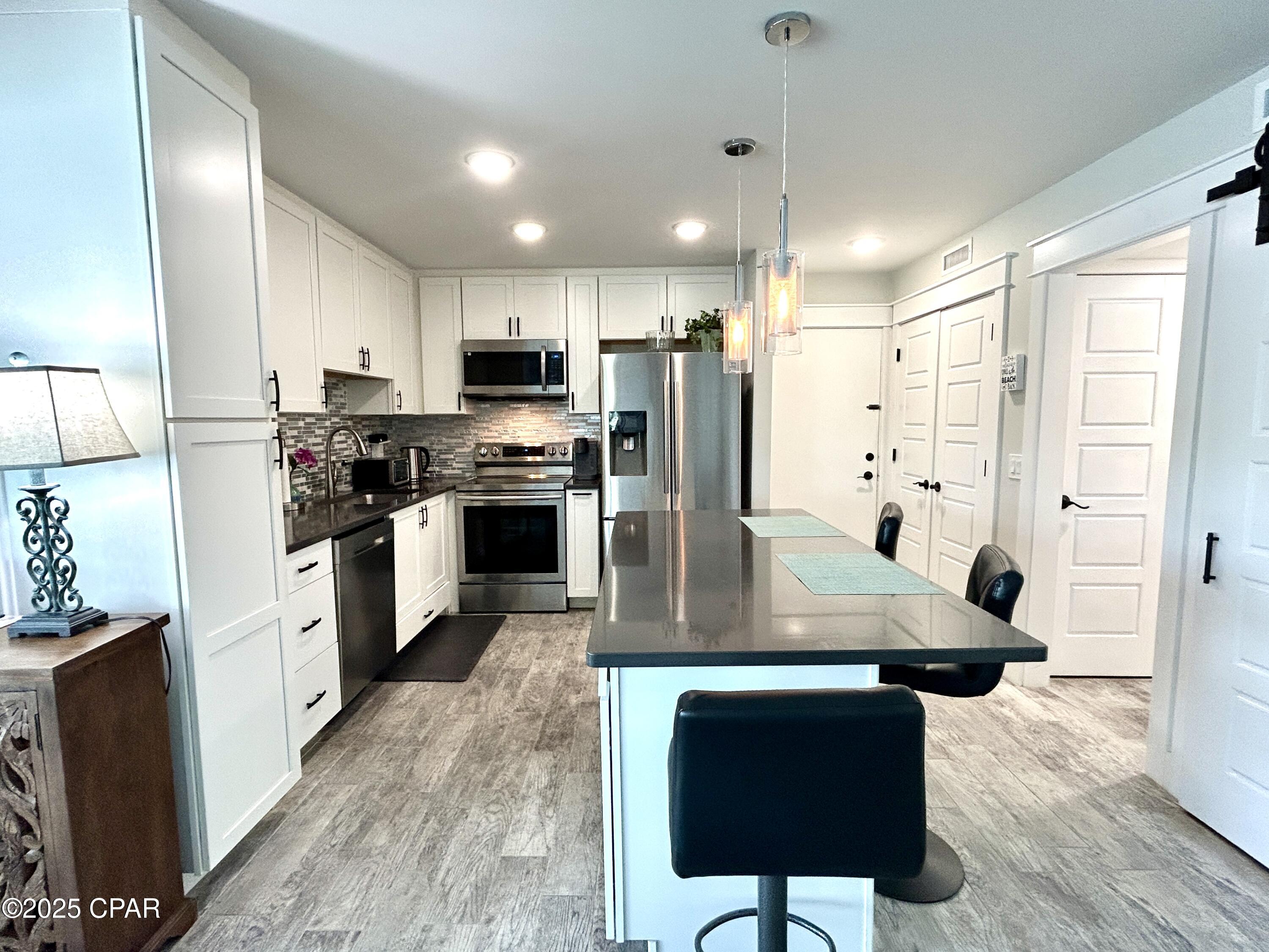 Image 4 For 4725 Bay Point Road 269