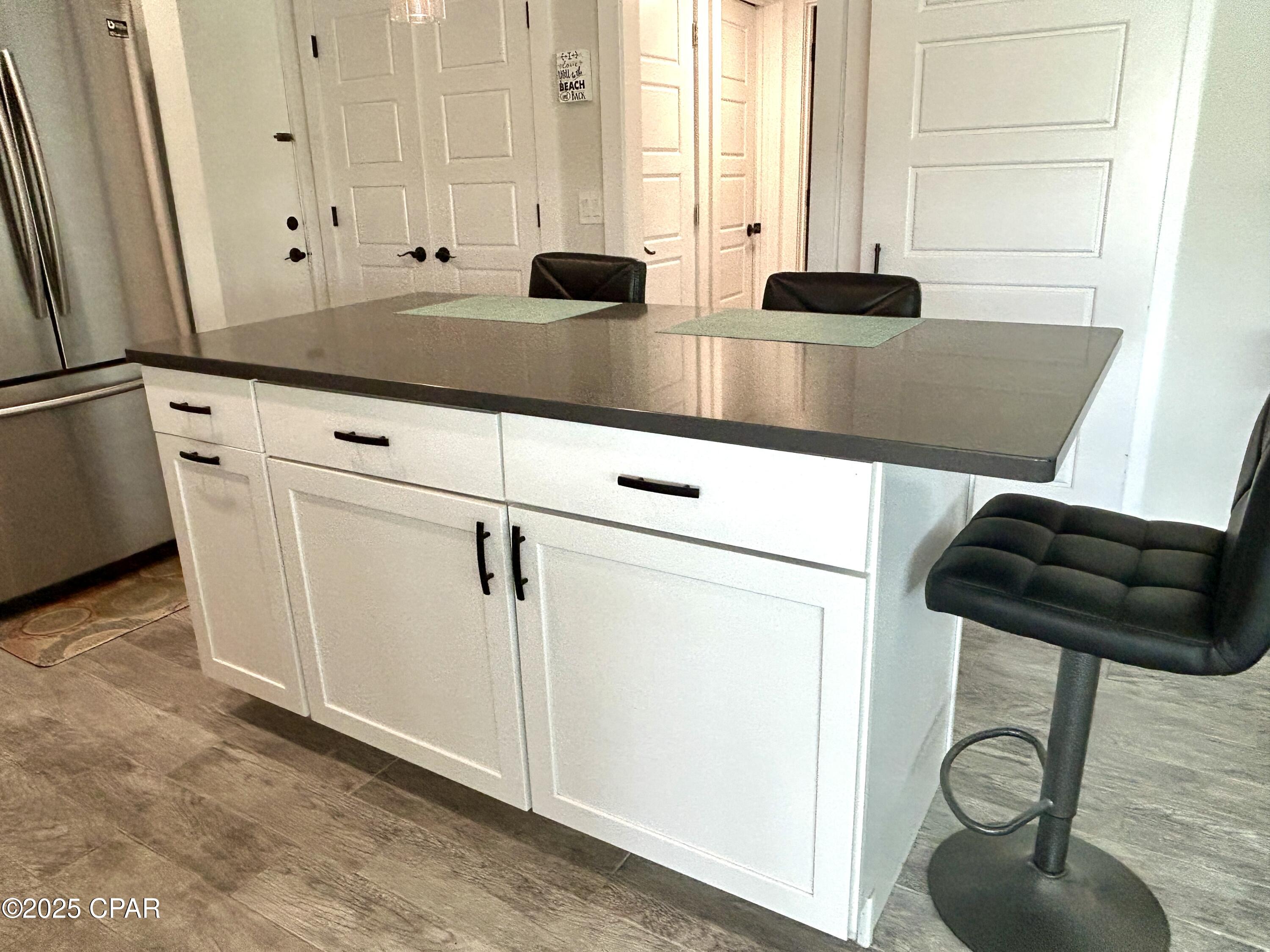 Image 6 For 4725 Bay Point Road 269