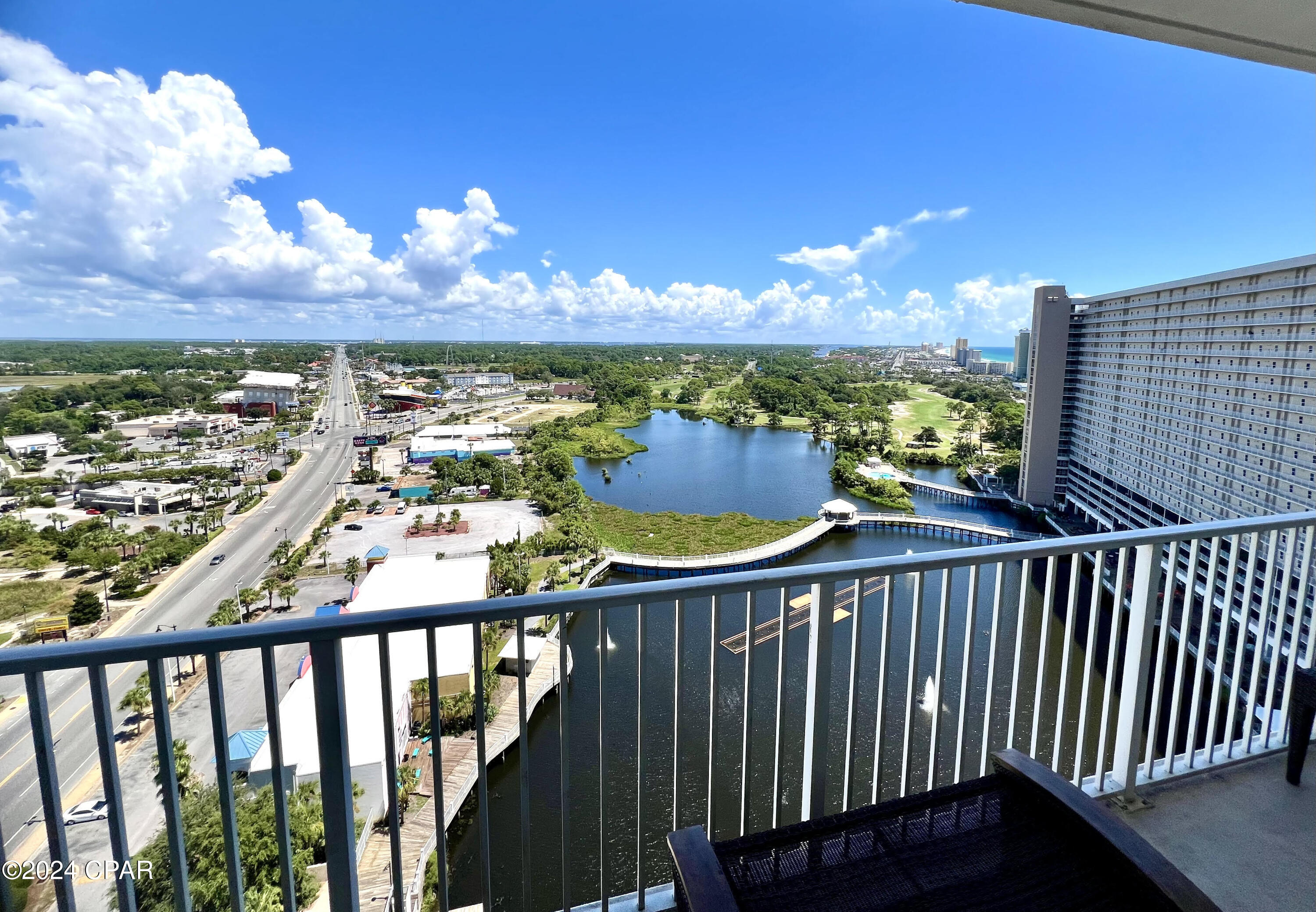 Image 22 For 9902 Thomas Drive 1737