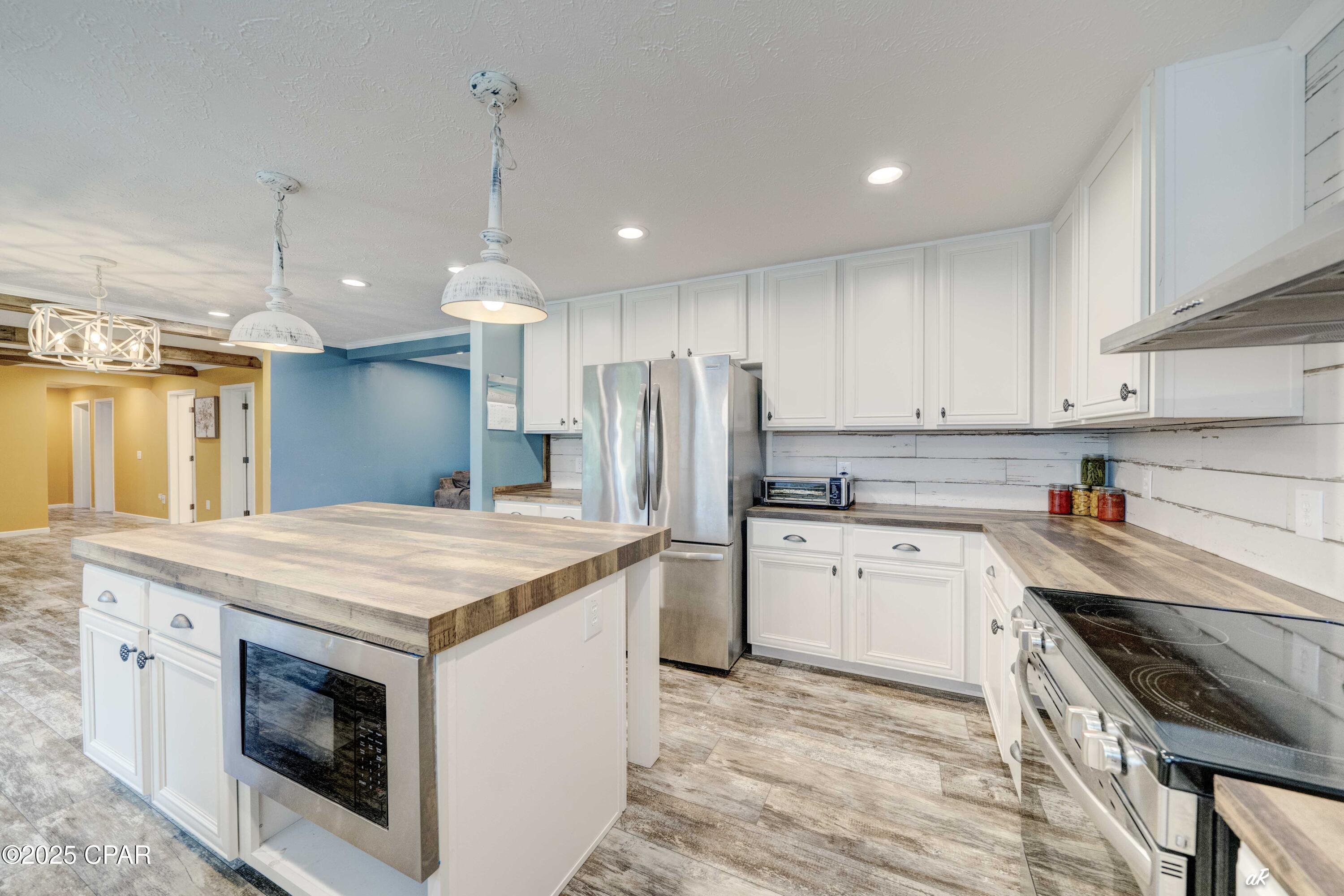 Image 10 For 9122 Merlin Drive