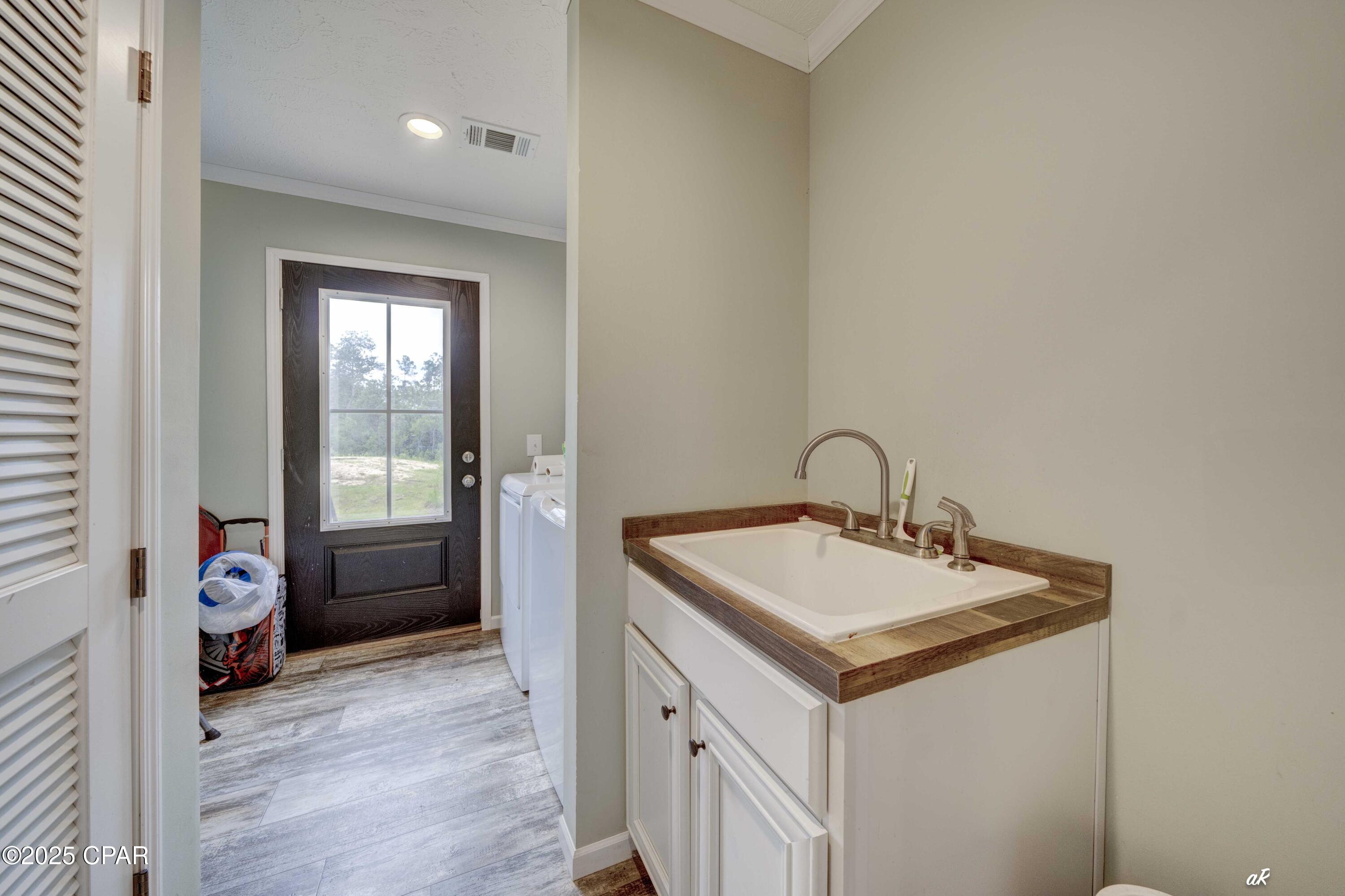 Image 14 For 9122 Merlin Drive