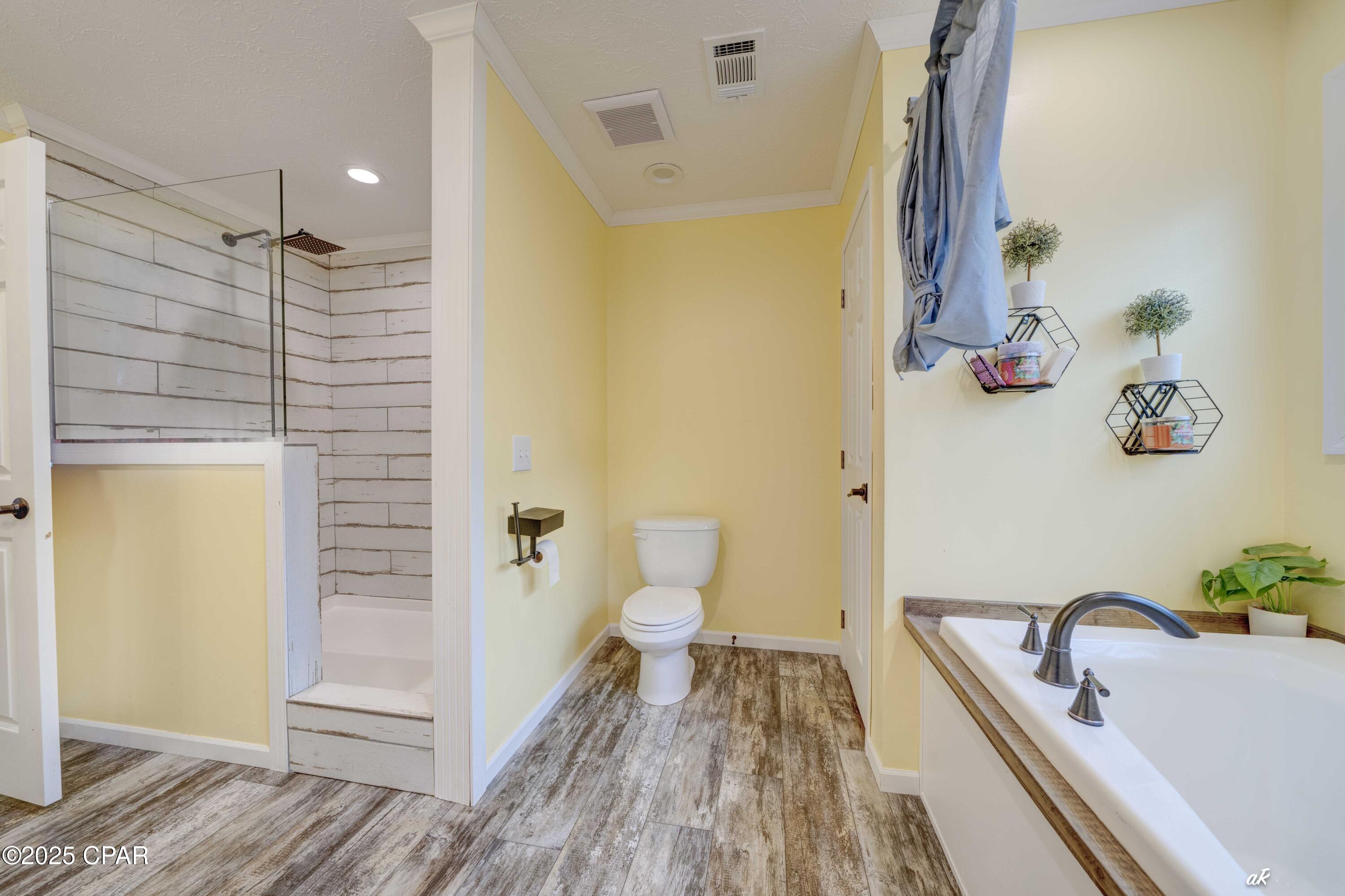 Image 20 For 9122 Merlin Drive