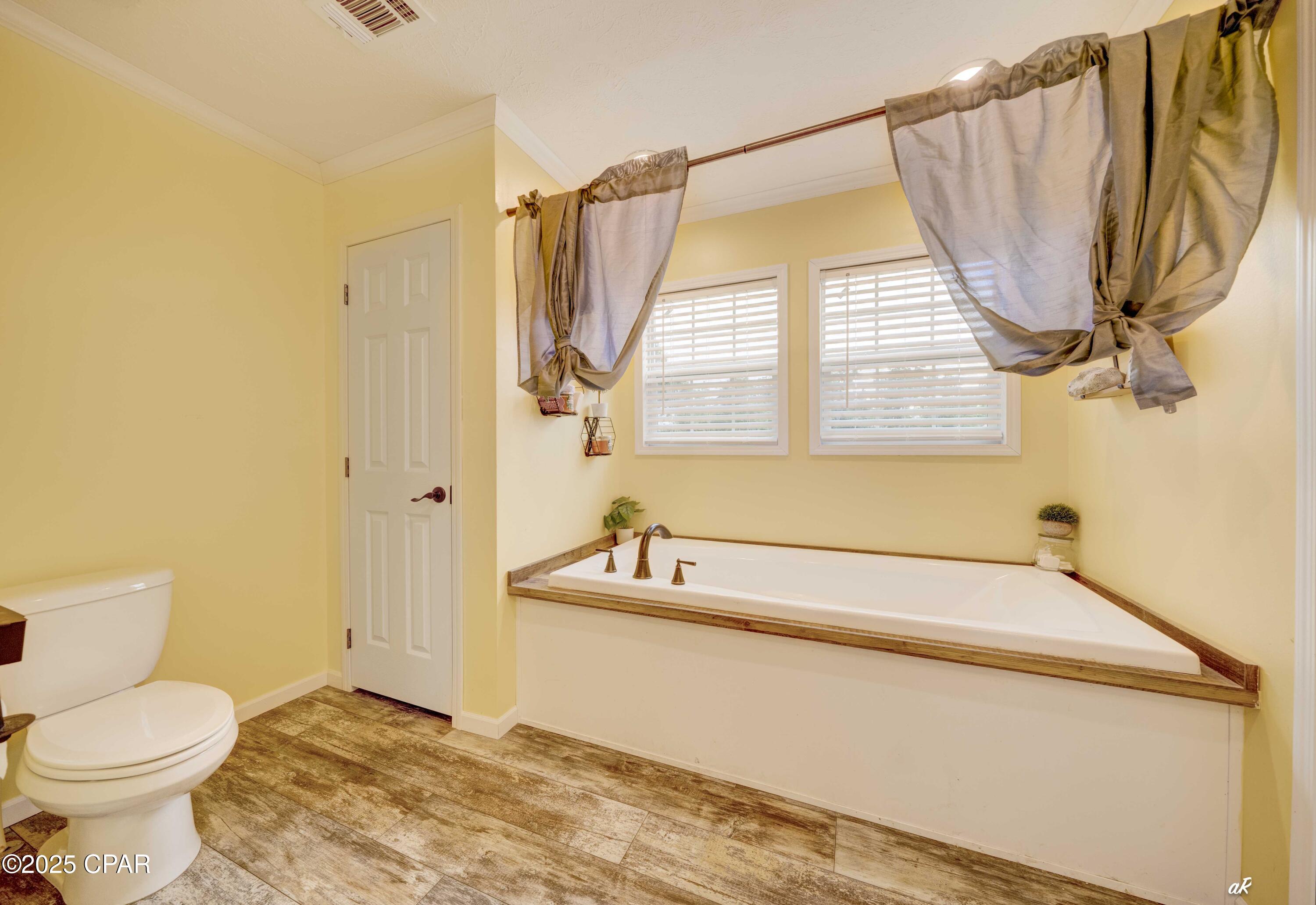 Image 21 For 9122 Merlin Drive