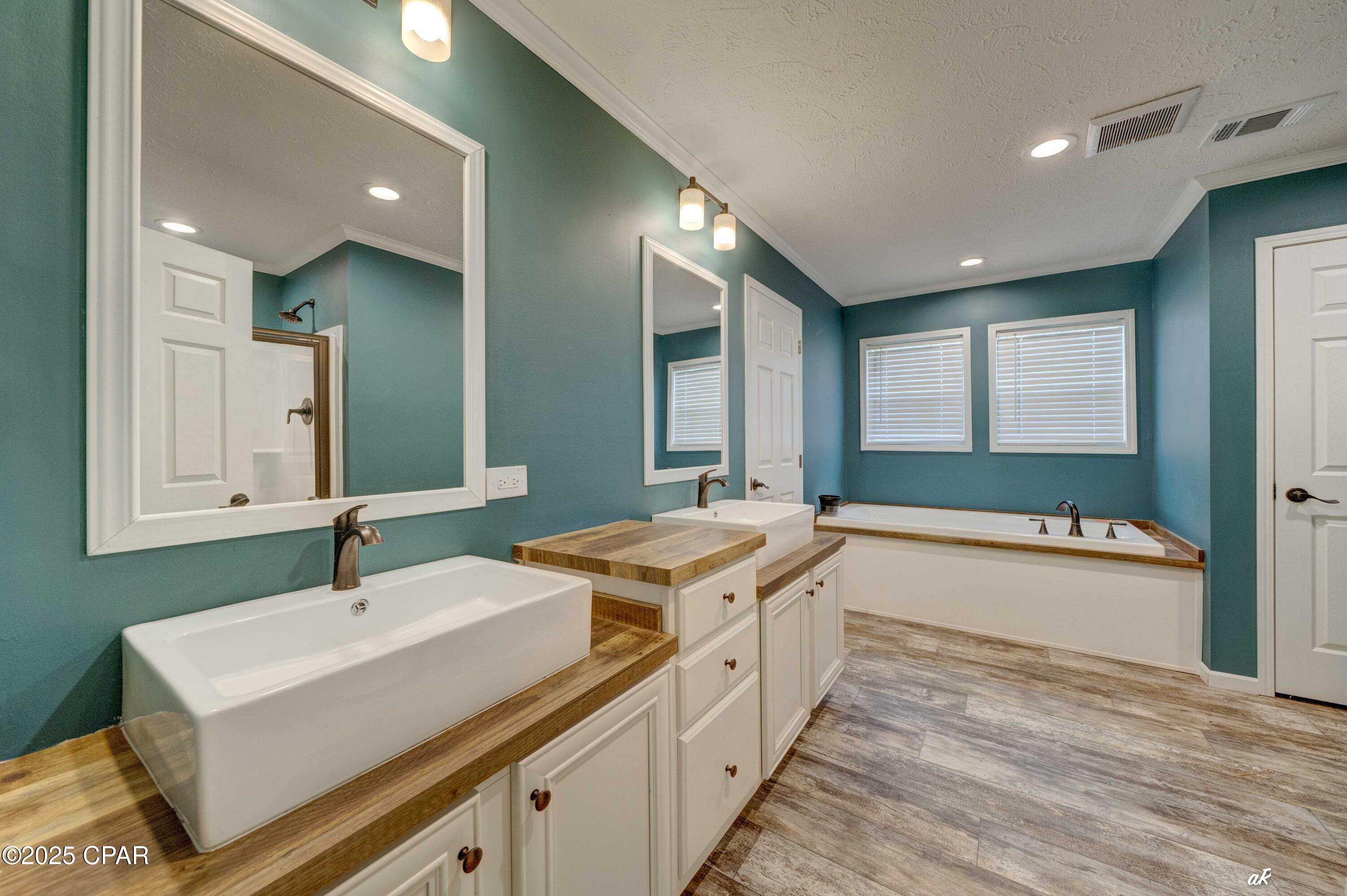 Image 23 For 9122 Merlin Drive