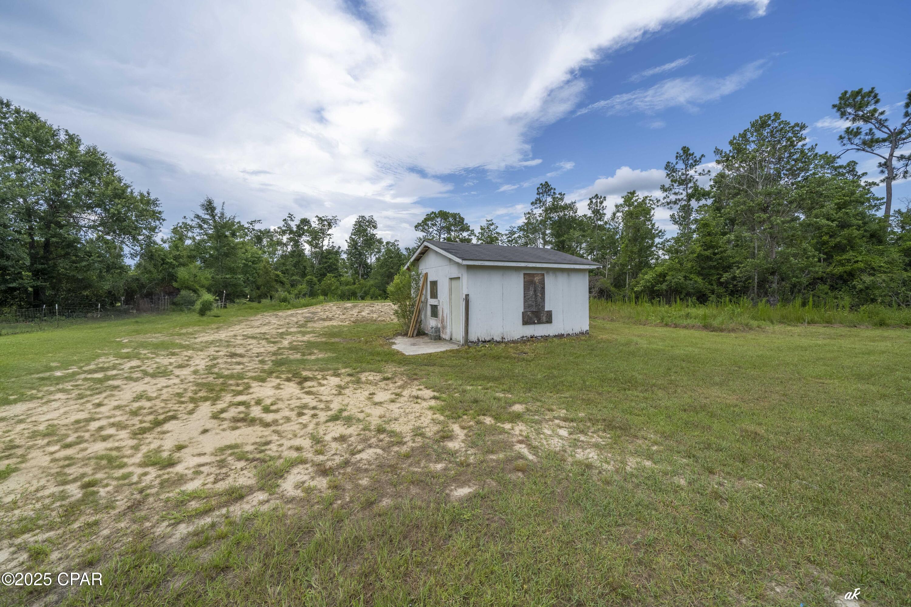 Image 32 For 9122 Merlin Drive