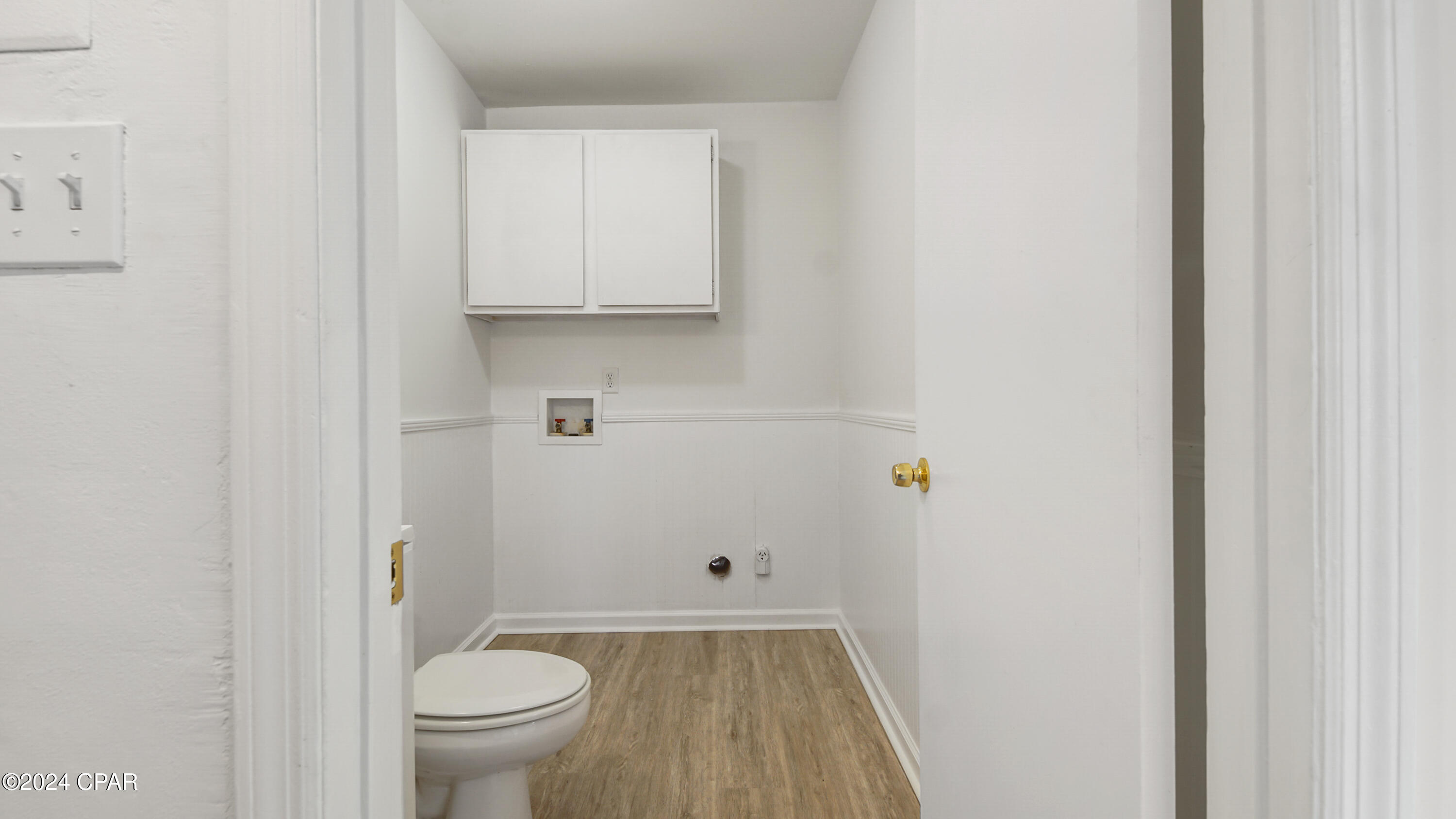 Image 16 For 3911 21st Place