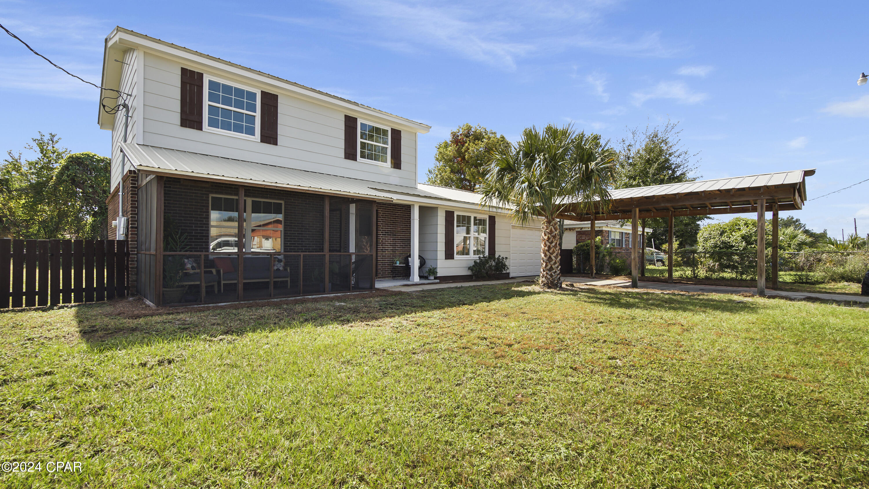 Image 3 For 3911 21st Place