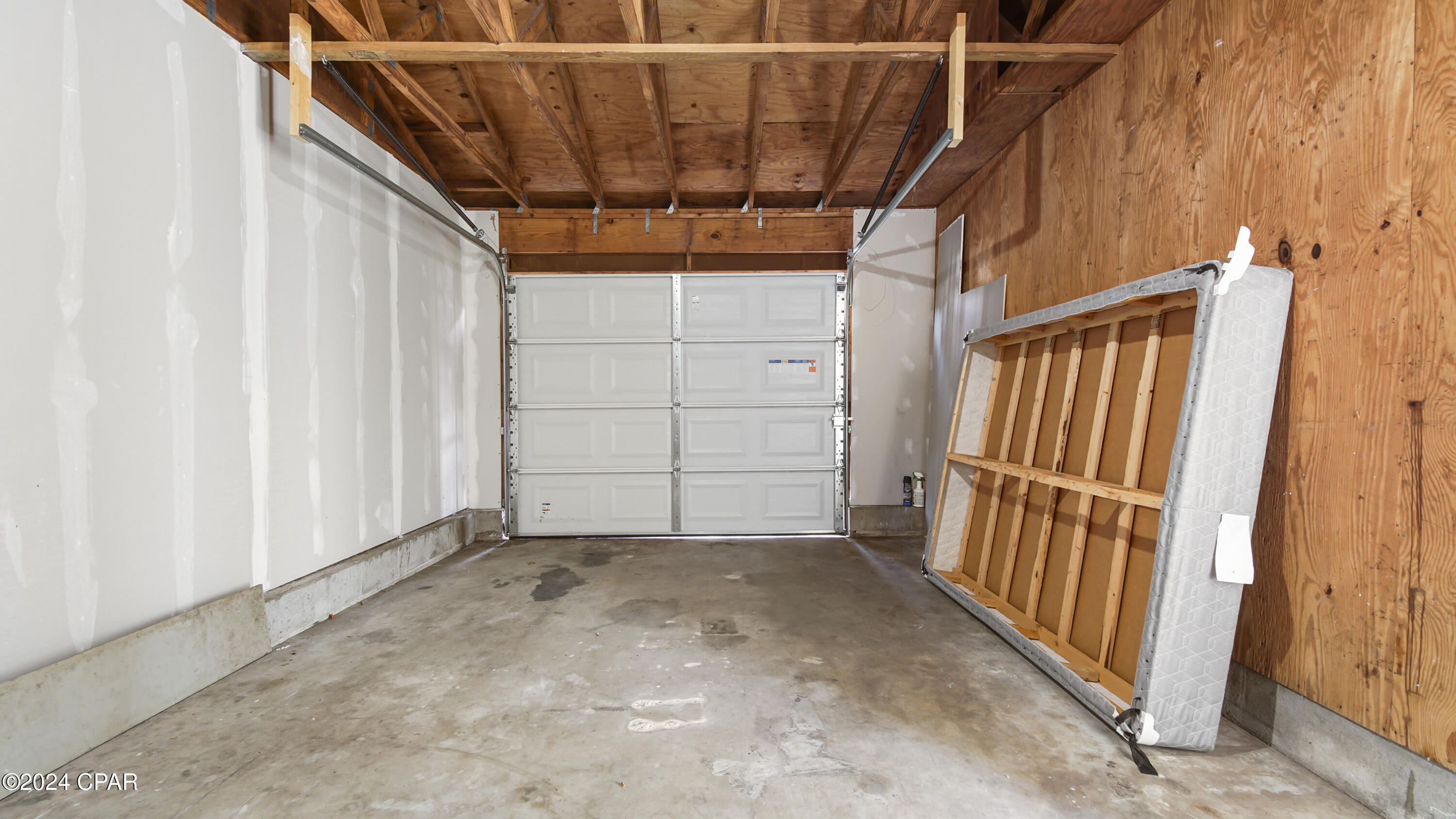 Image 36 For 3911 21st Place