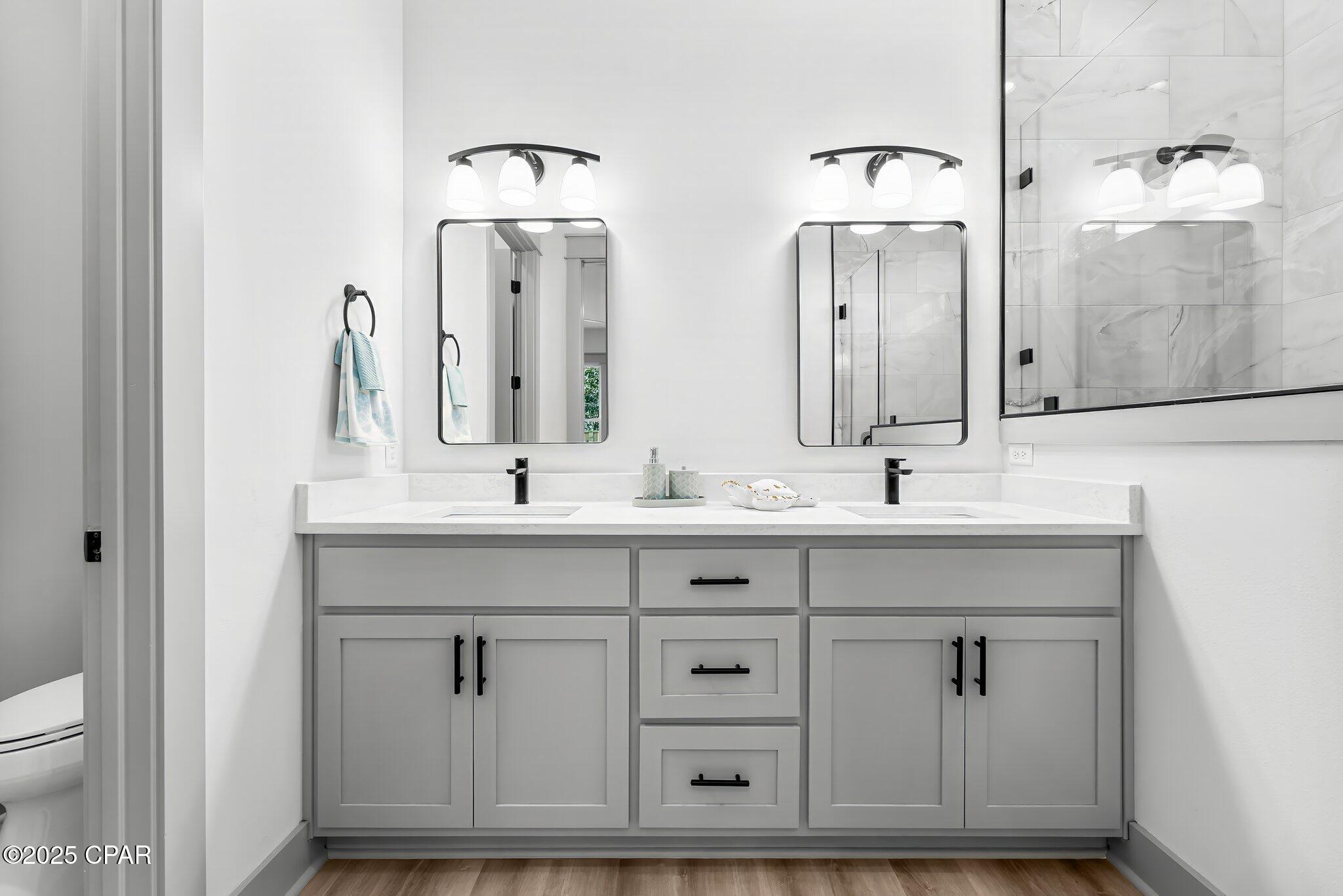 Image 20 For 624 Dolphin Drive