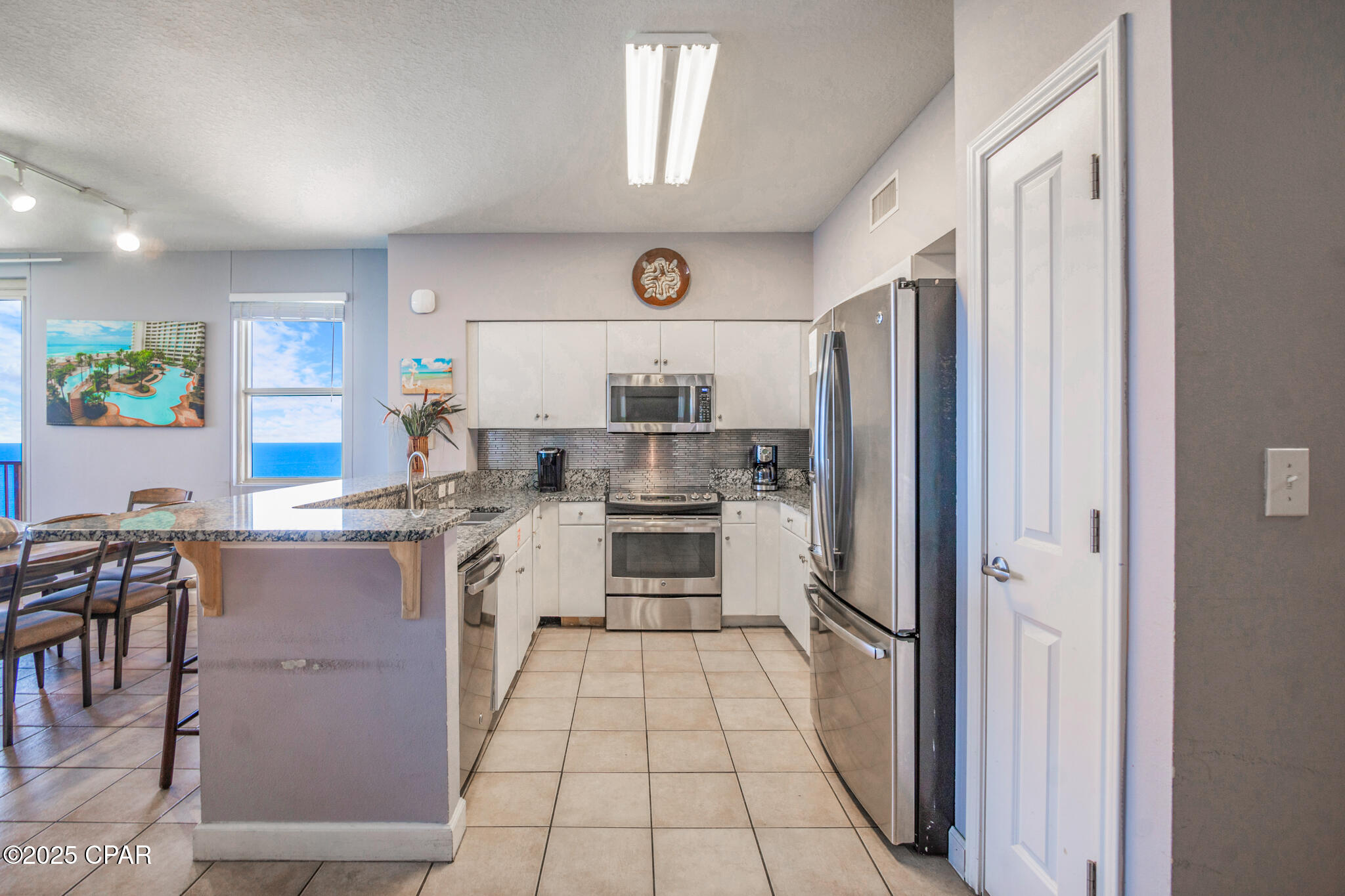 Image 12 For 9900 Thomas Drive 2101