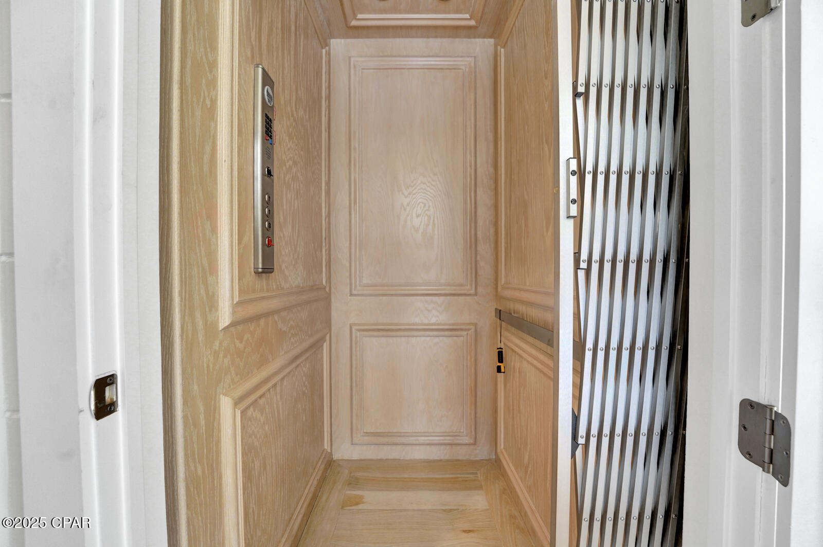 Image 29 For 245 Gulf Bridge