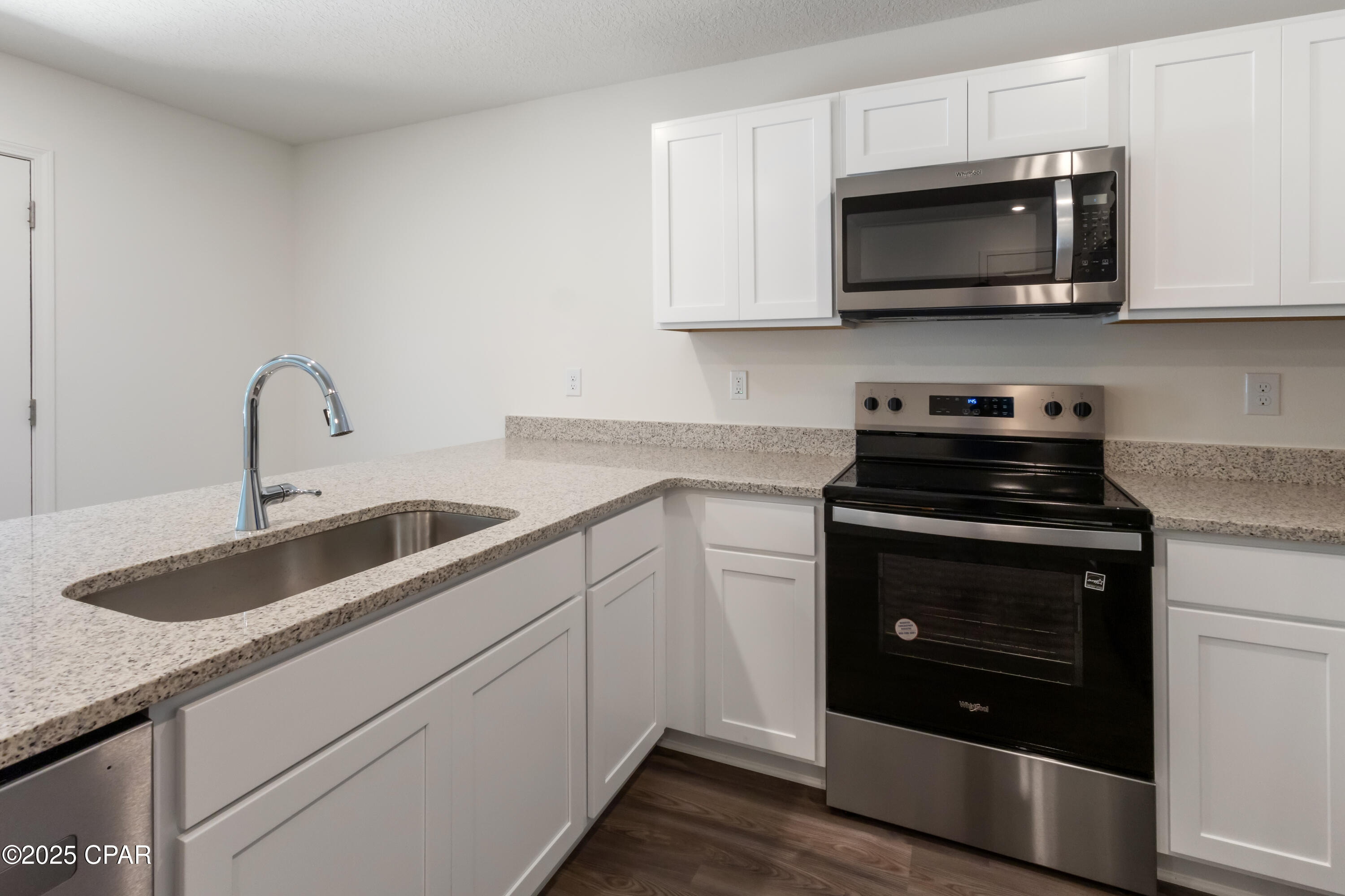 Image 4 For 4114 Flint Avenue