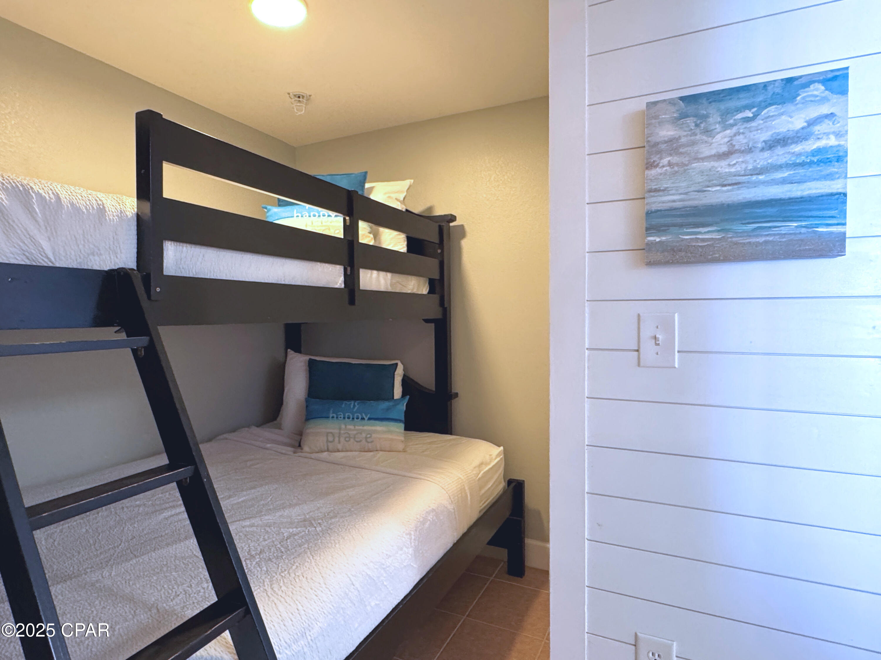 Image 17 For 16819 Front Beach Road 815