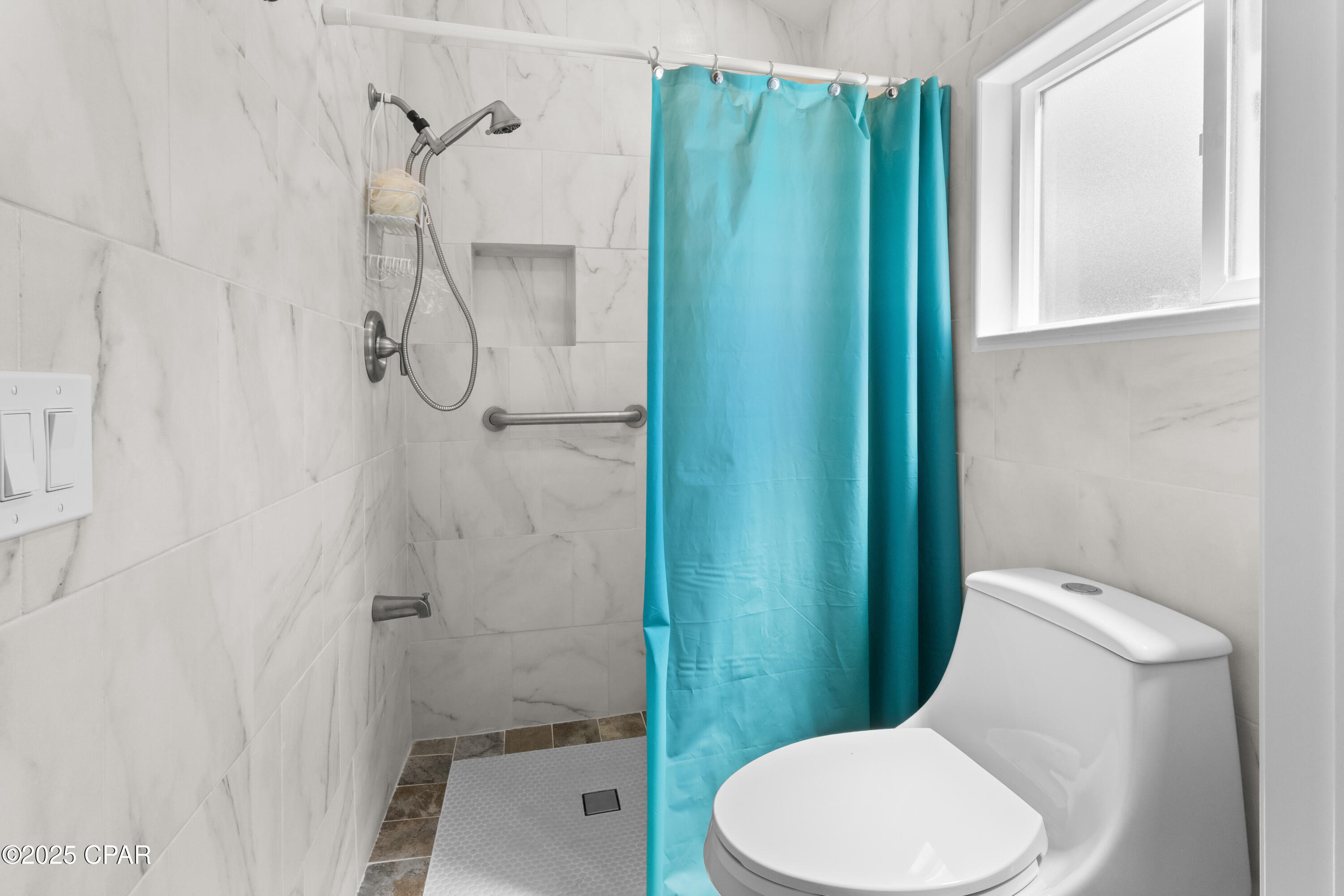 Image 24 For 8231 Lagoon Drive