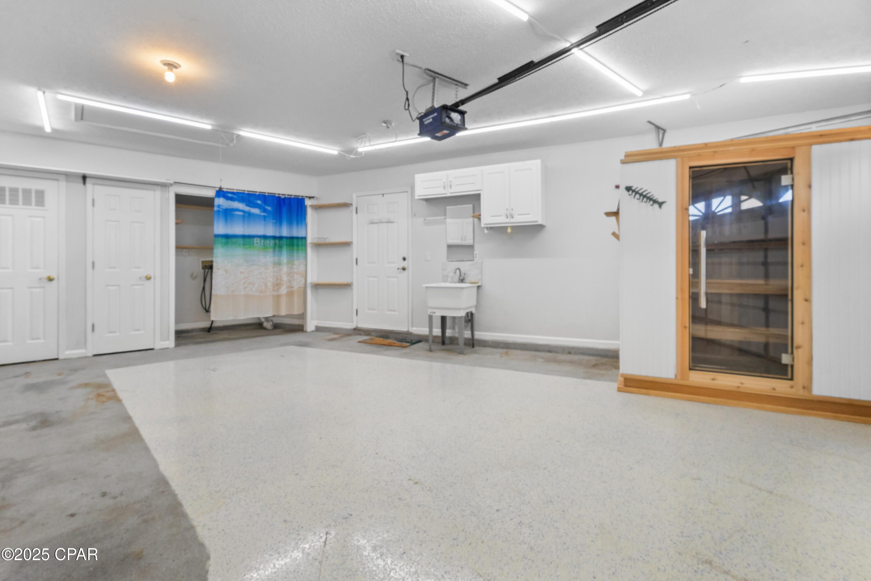 Image 25 For 8231 Lagoon Drive