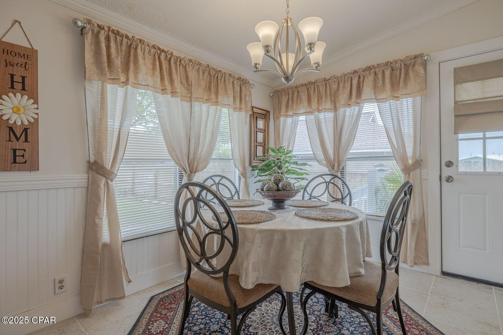 Image 22 For 230 Viola Avenue