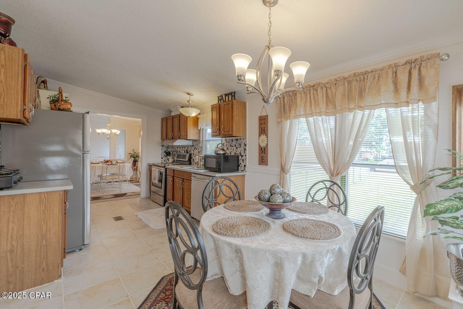 Image 23 For 230 Viola Avenue