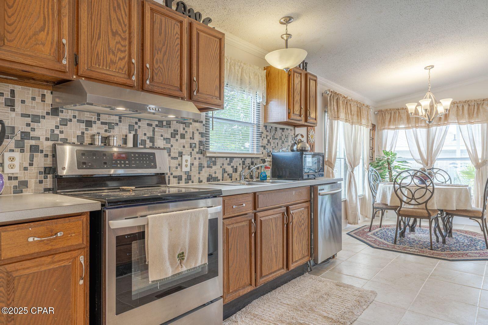 Image 27 For 230 Viola Avenue