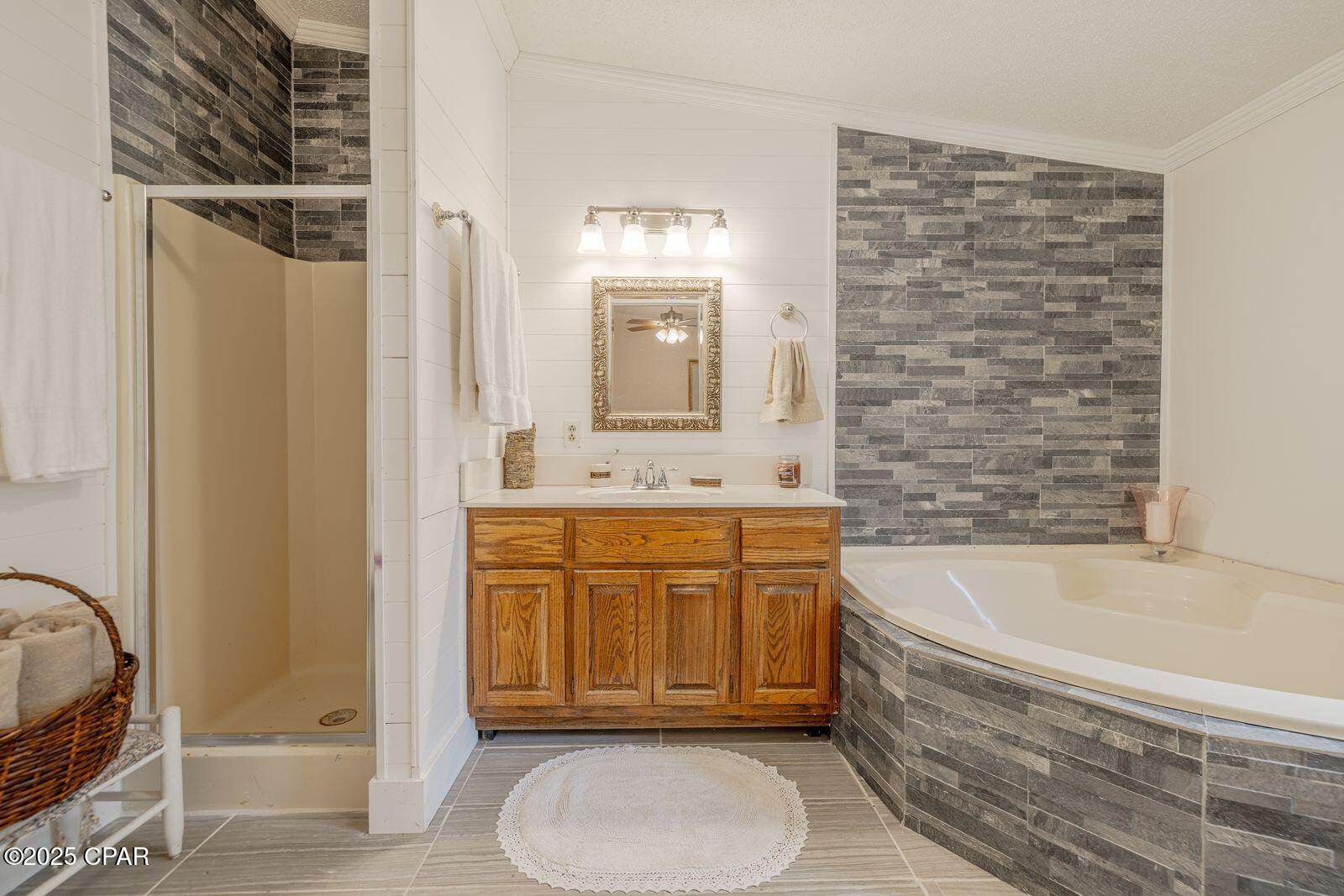 Image 33 For 230 Viola Avenue