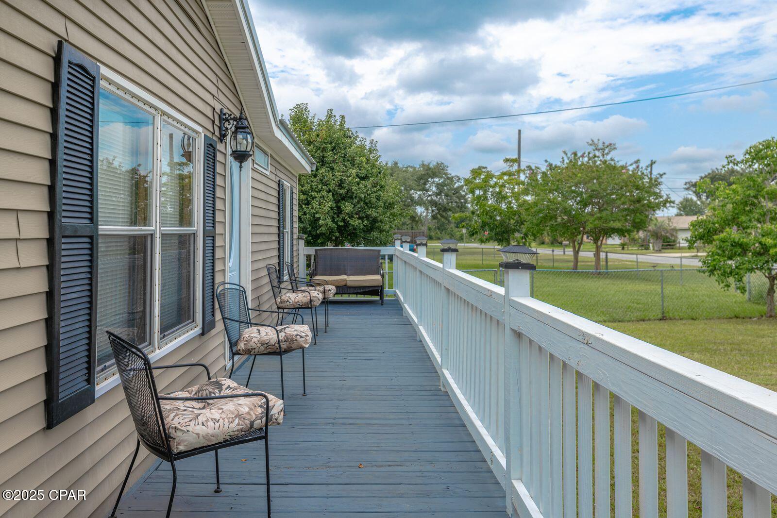 Image 4 For 230 Viola Avenue