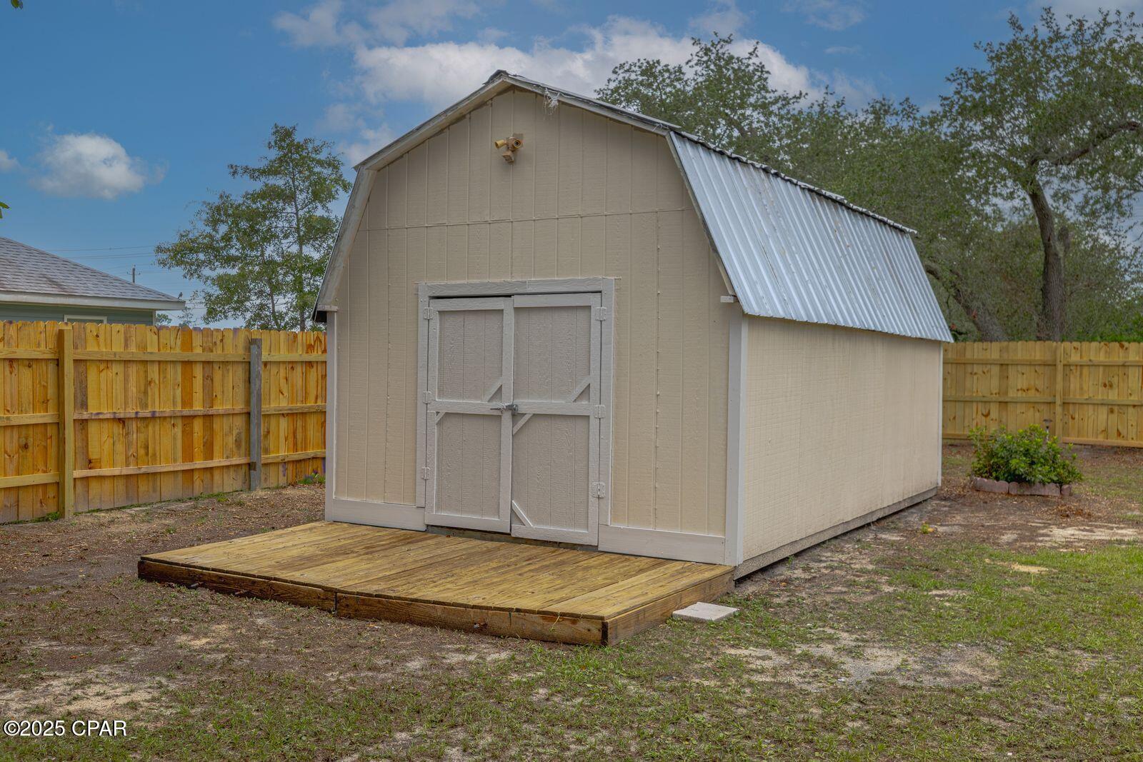 Image 42 For 230 Viola Avenue