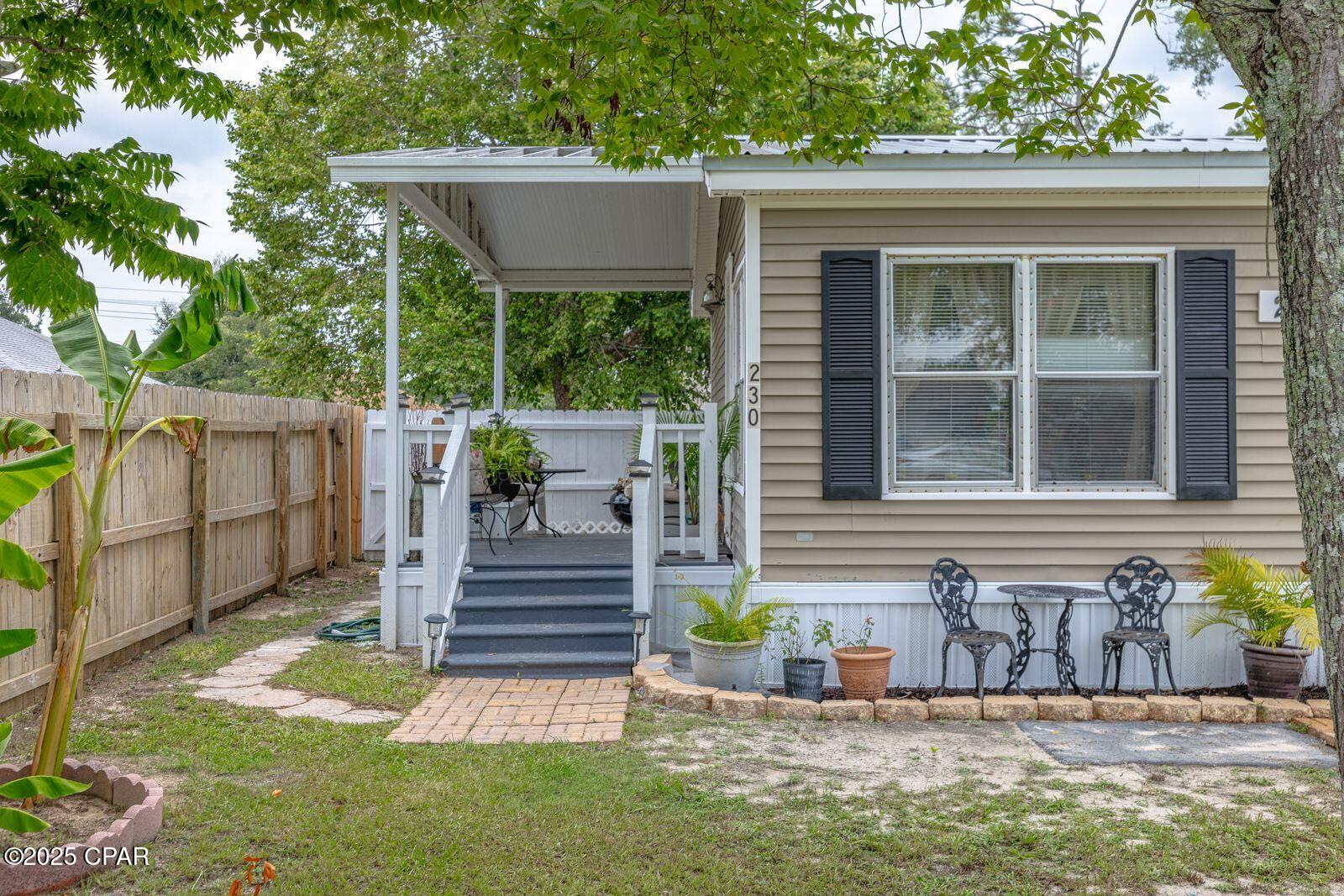 Image 6 For 230 Viola Avenue