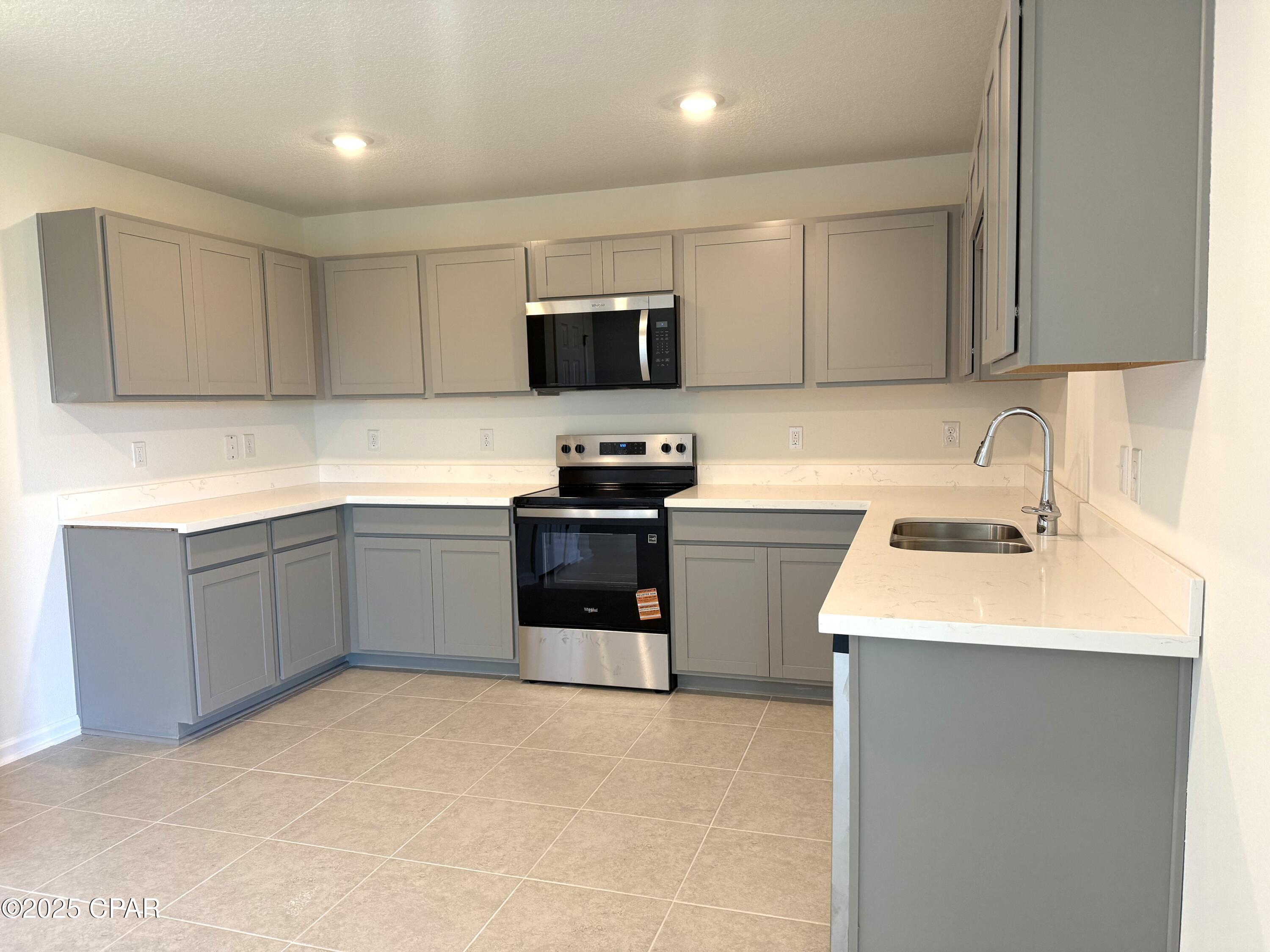 Image 3 For 440 Salt Creek Lane  28