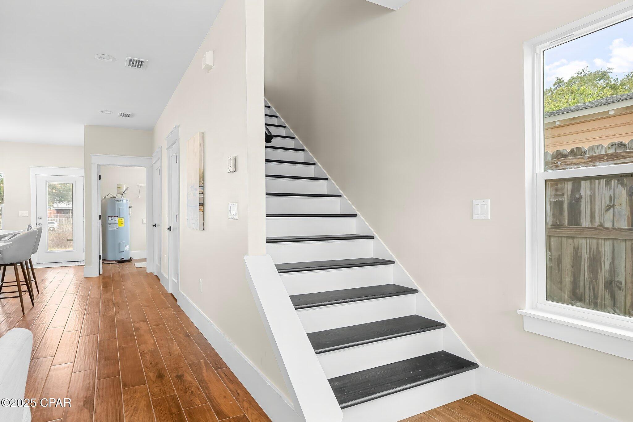 Image 12 For 1413 Chestnut Avenue