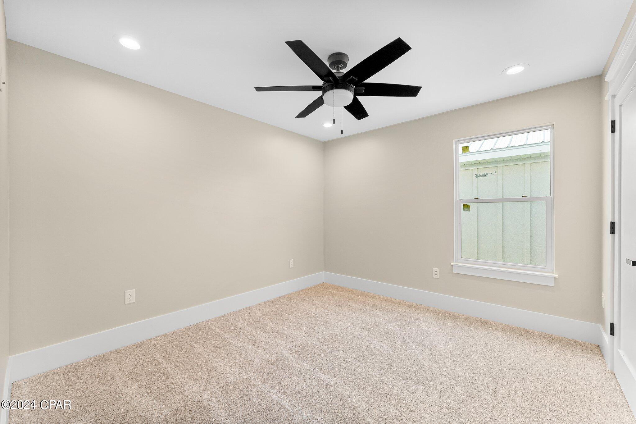 Image 28 For 1413 Chestnut Avenue