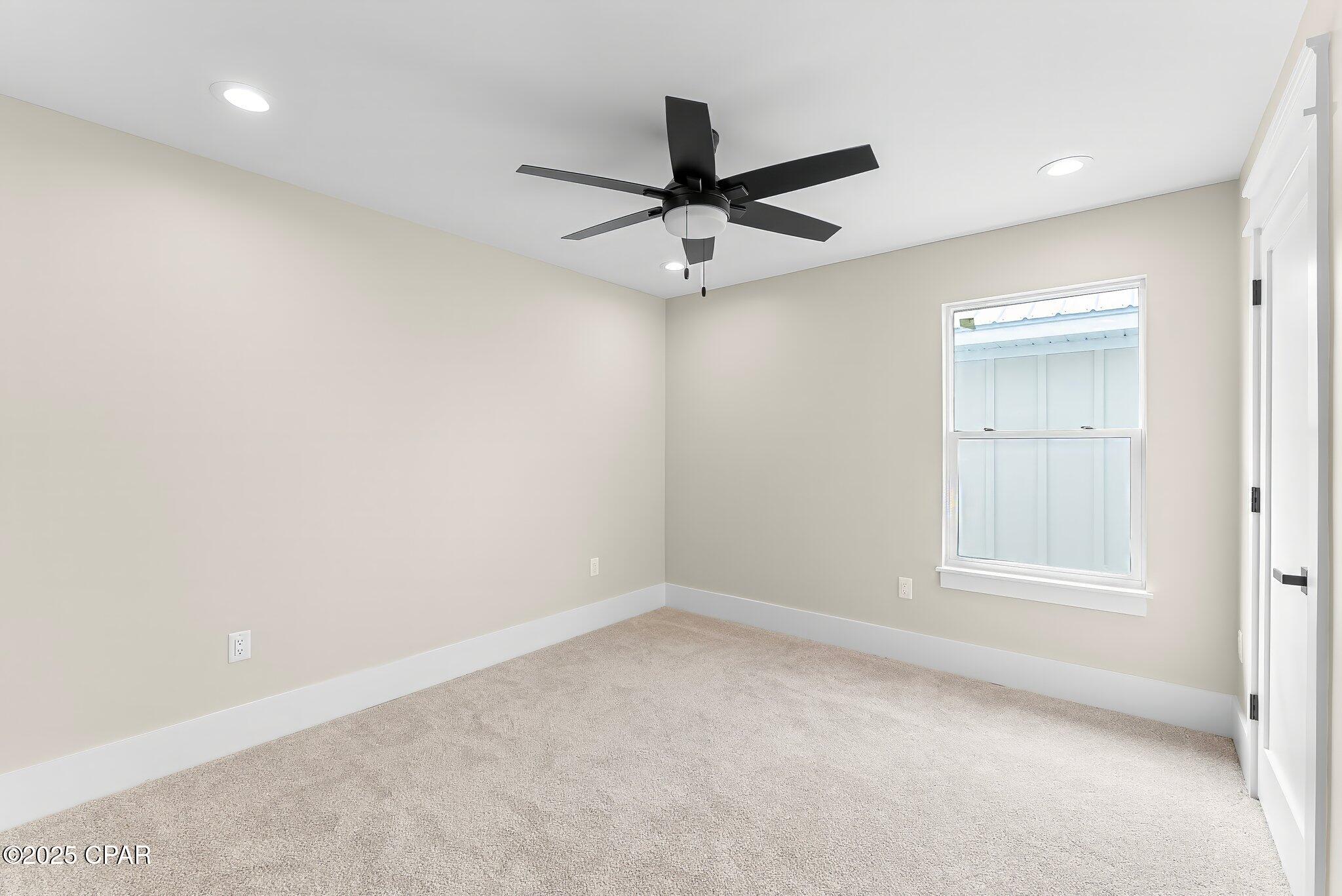 Image 61 For 1413 Chestnut Avenue