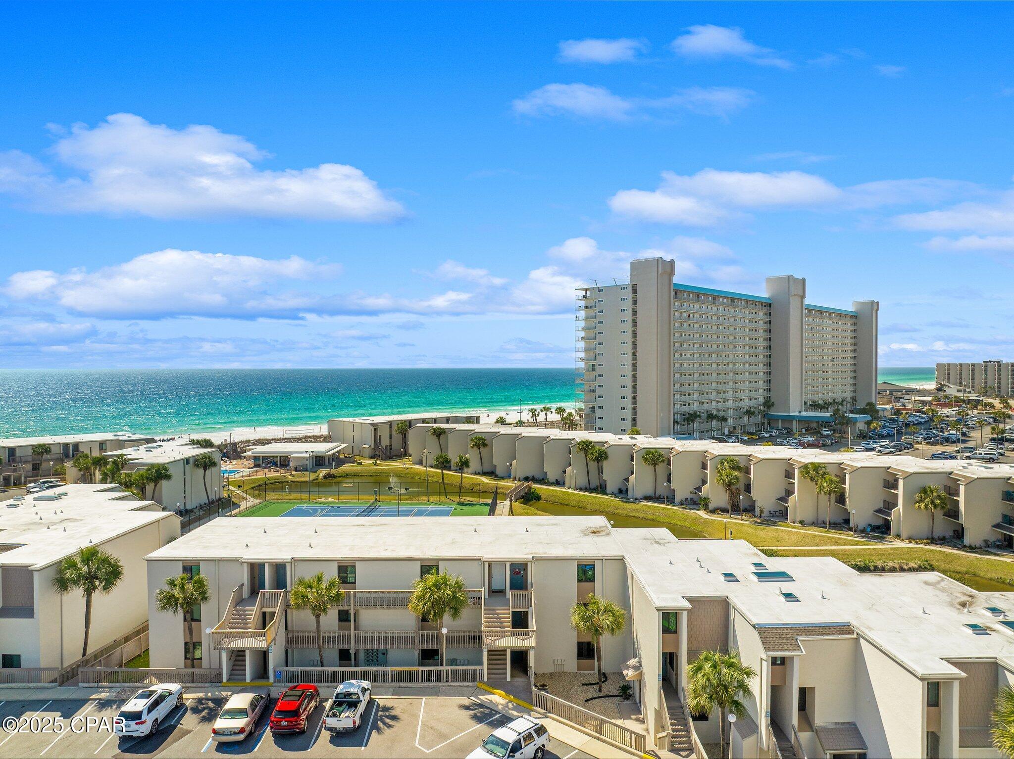 Image 30 For 8727 Thomas Drive C36