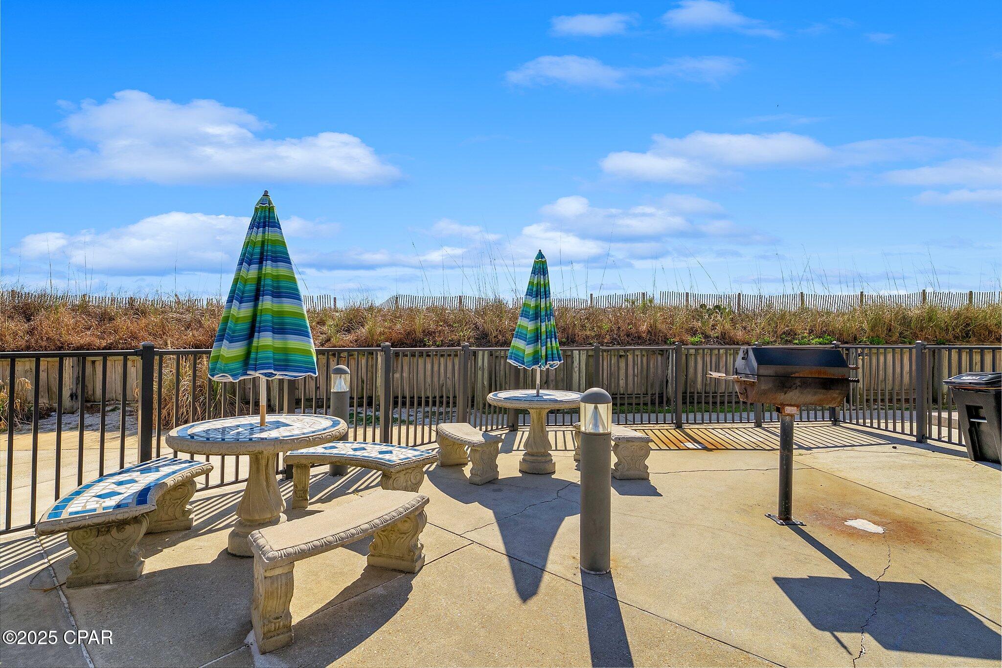 Image 43 For 8727 Thomas Drive C36