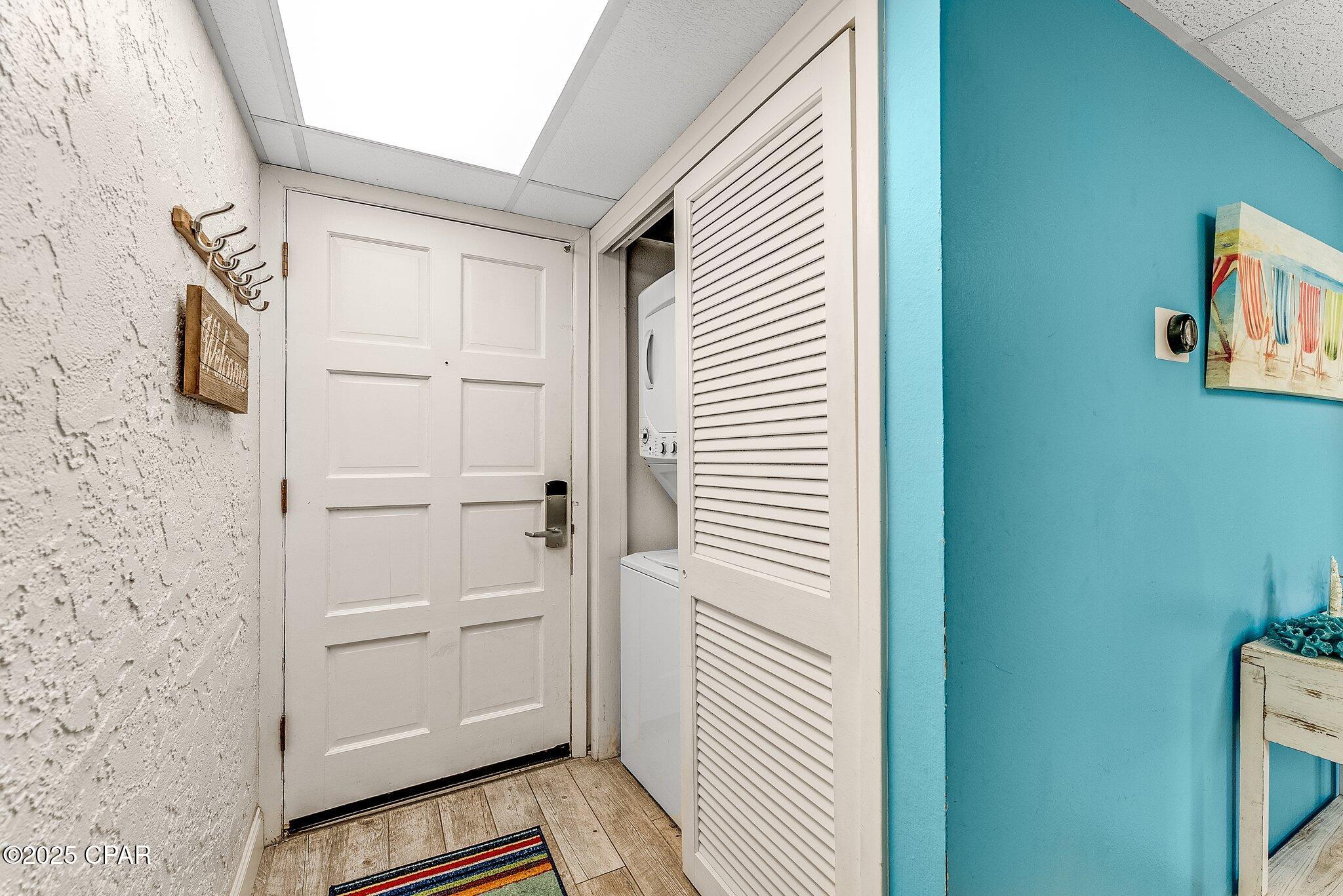 Image 7 For 8727 Thomas Drive C36