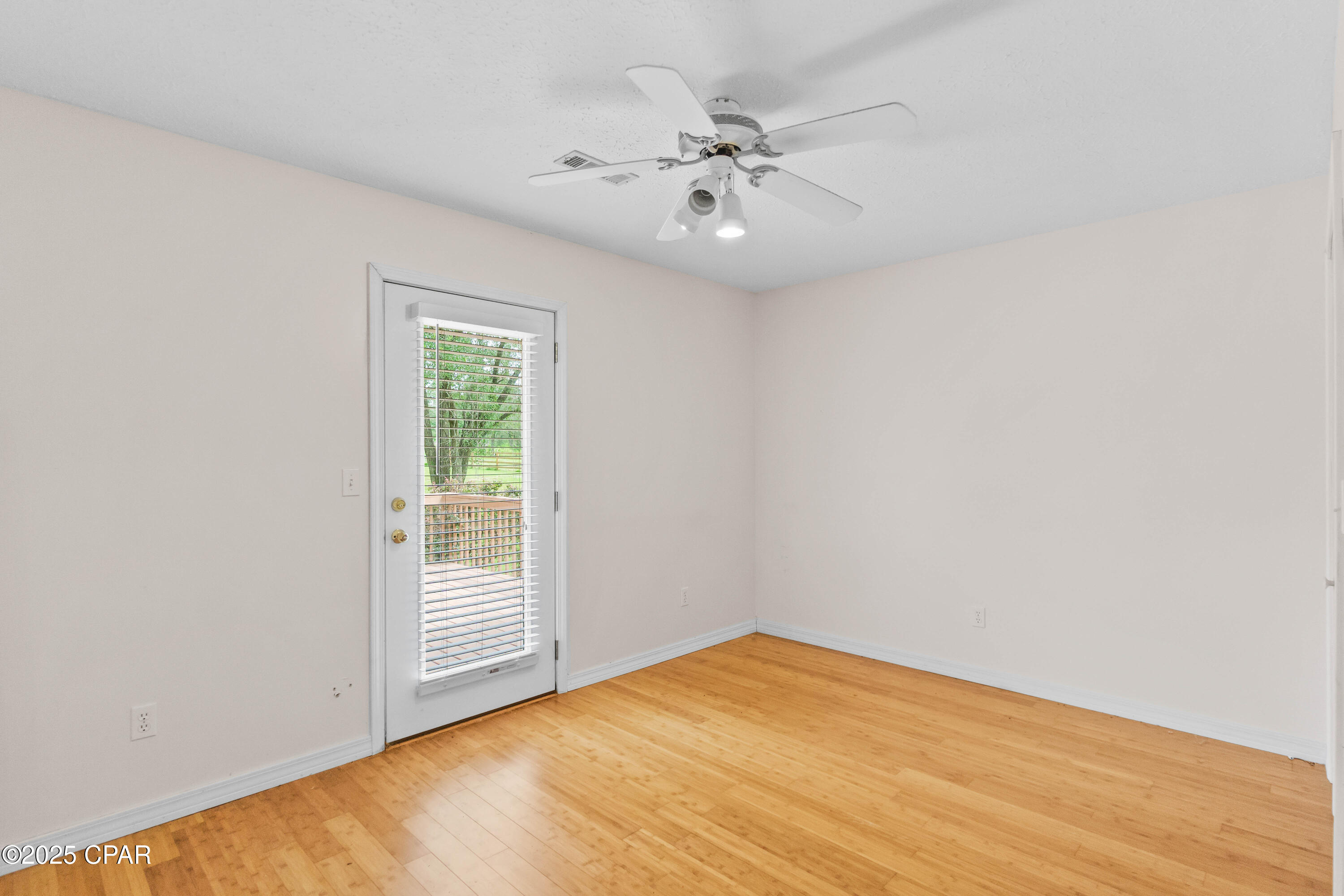 Image 37 For 2822 River Road