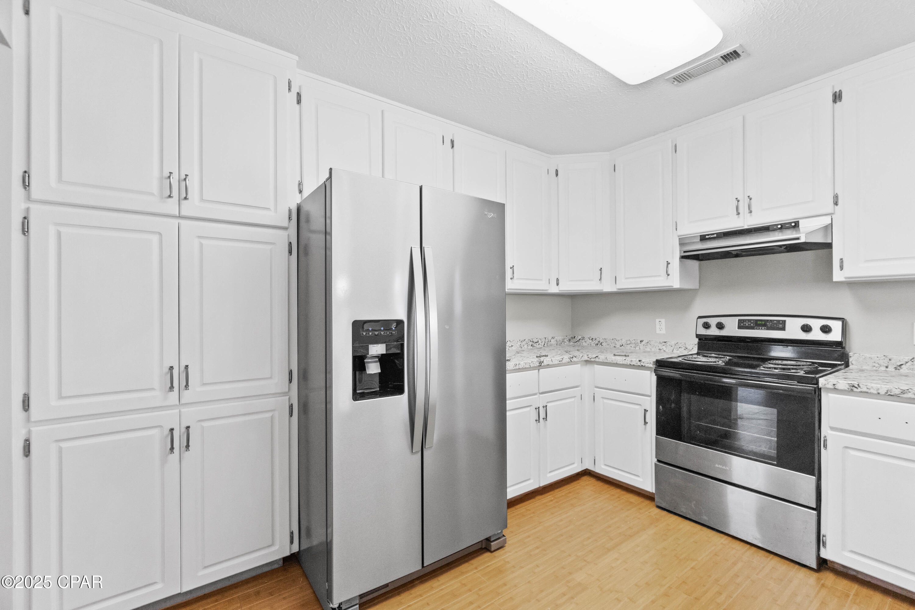 Image 43 For 2822 River Road