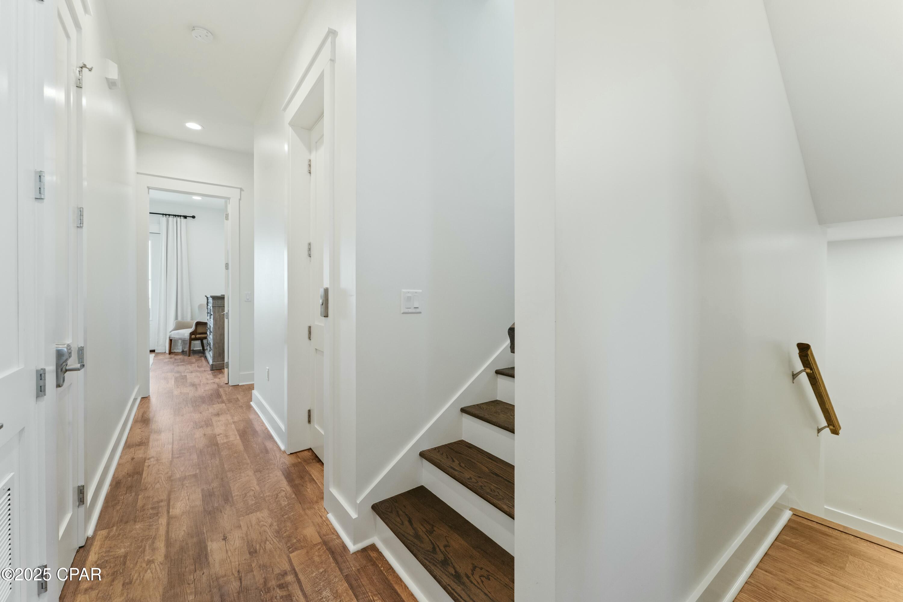 Image 28 For 275 Pinnacle Drive