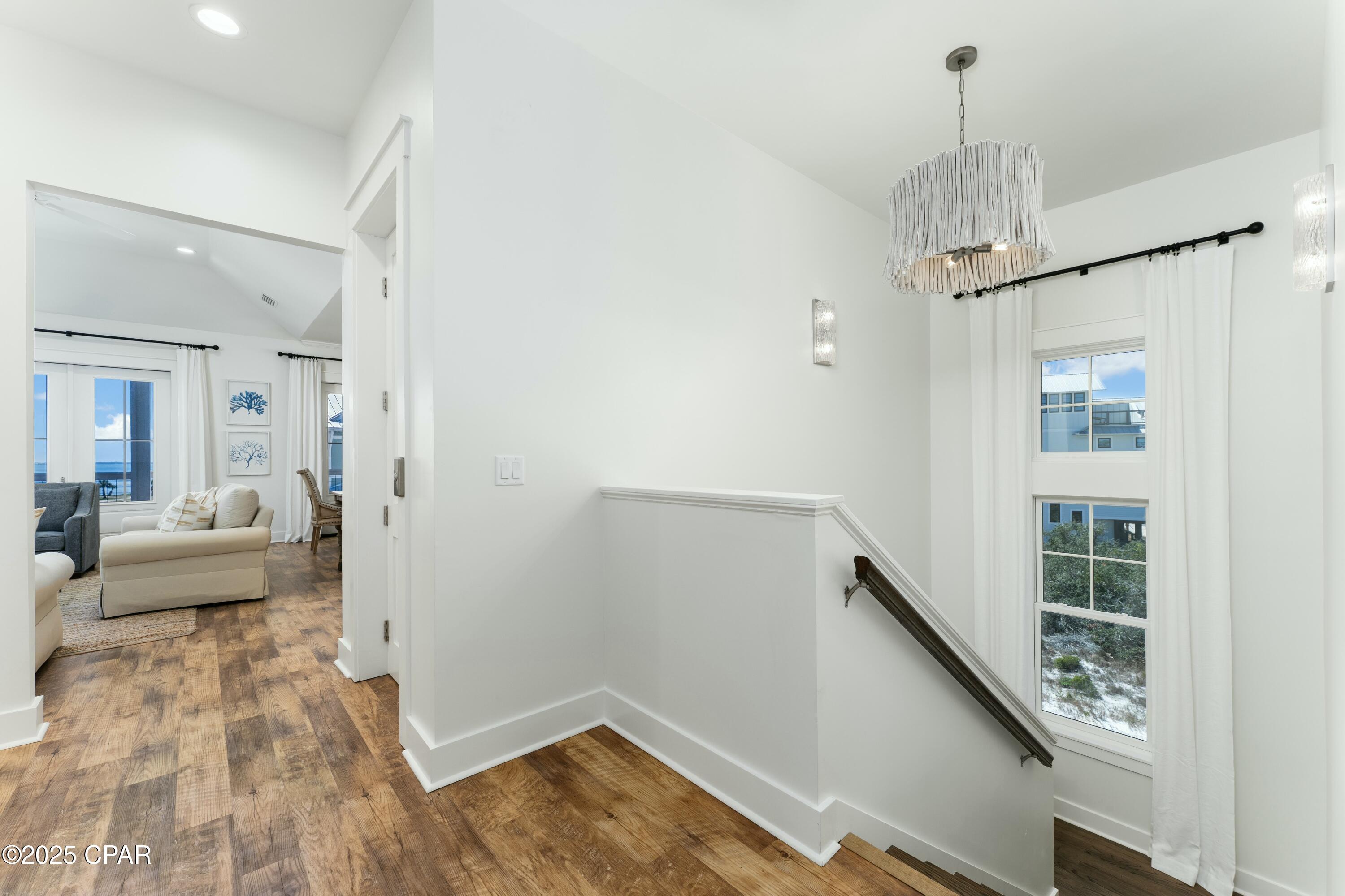 Image 9 For 275 Pinnacle Drive