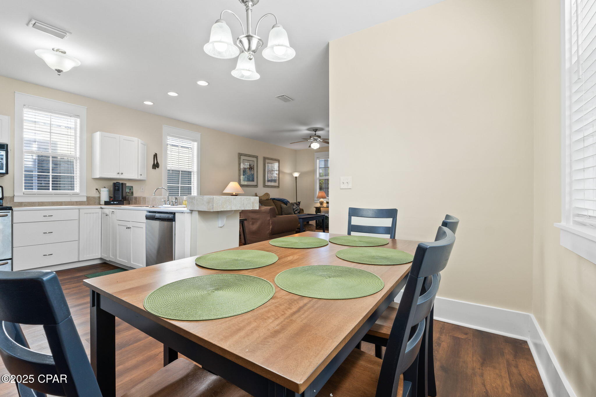 Image 12 For 3050 Highway 98  B30