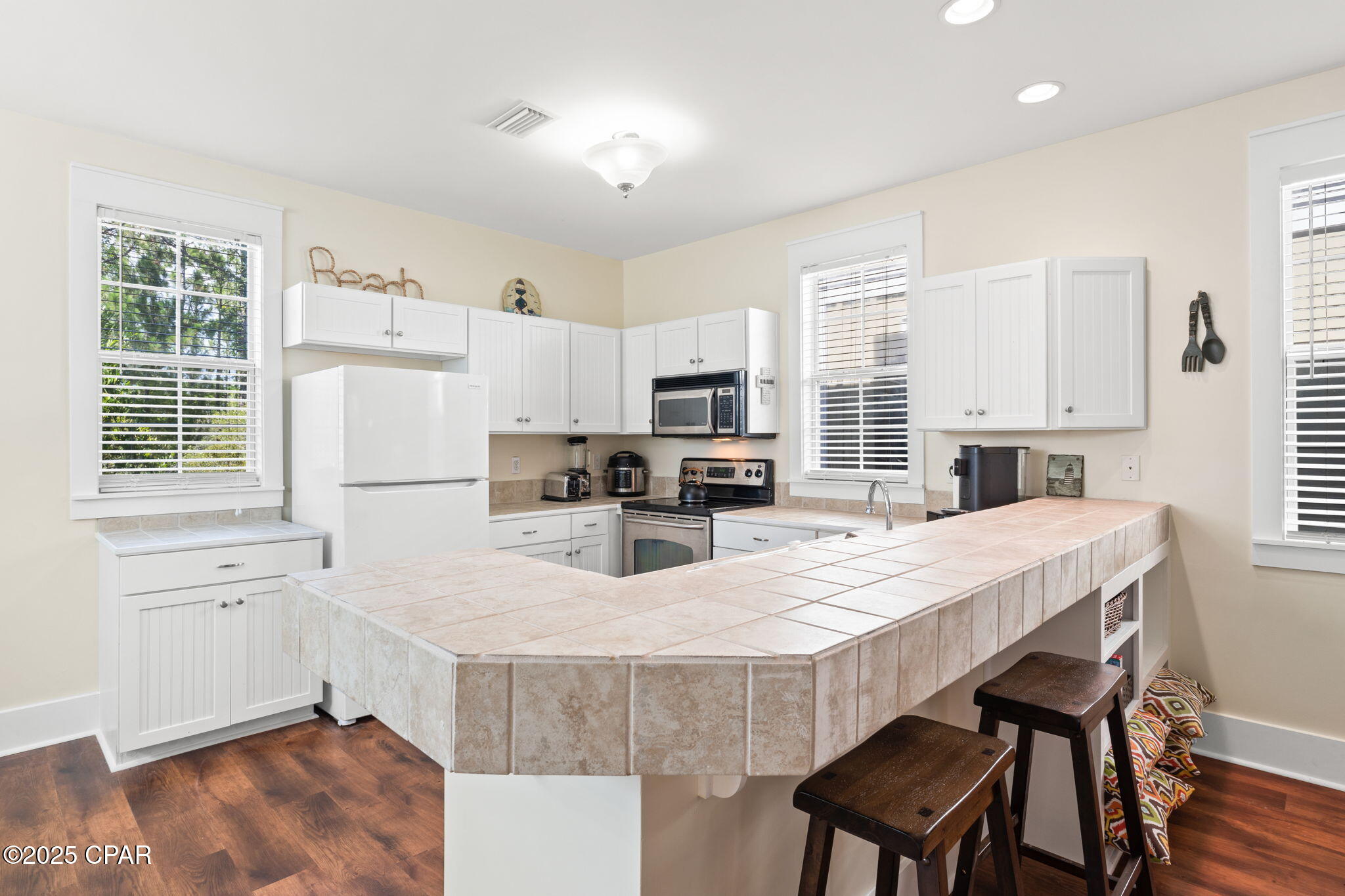 Image 7 For 3050 Highway 98  B30