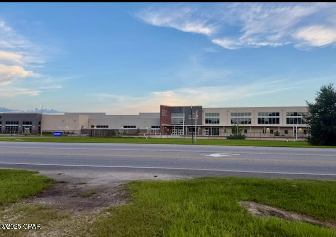 Image 5 For 6000 Nine Mile Road