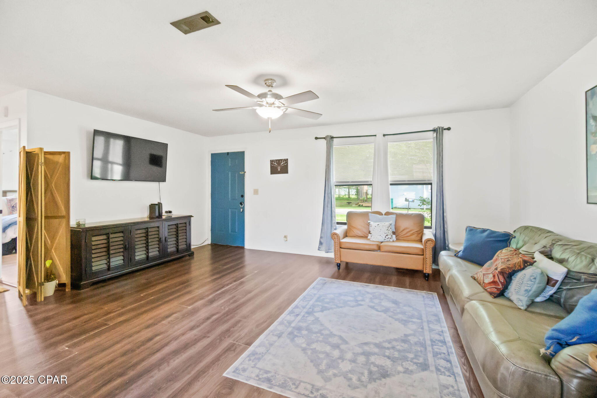 Image 3 For 1282 Holley Avenue