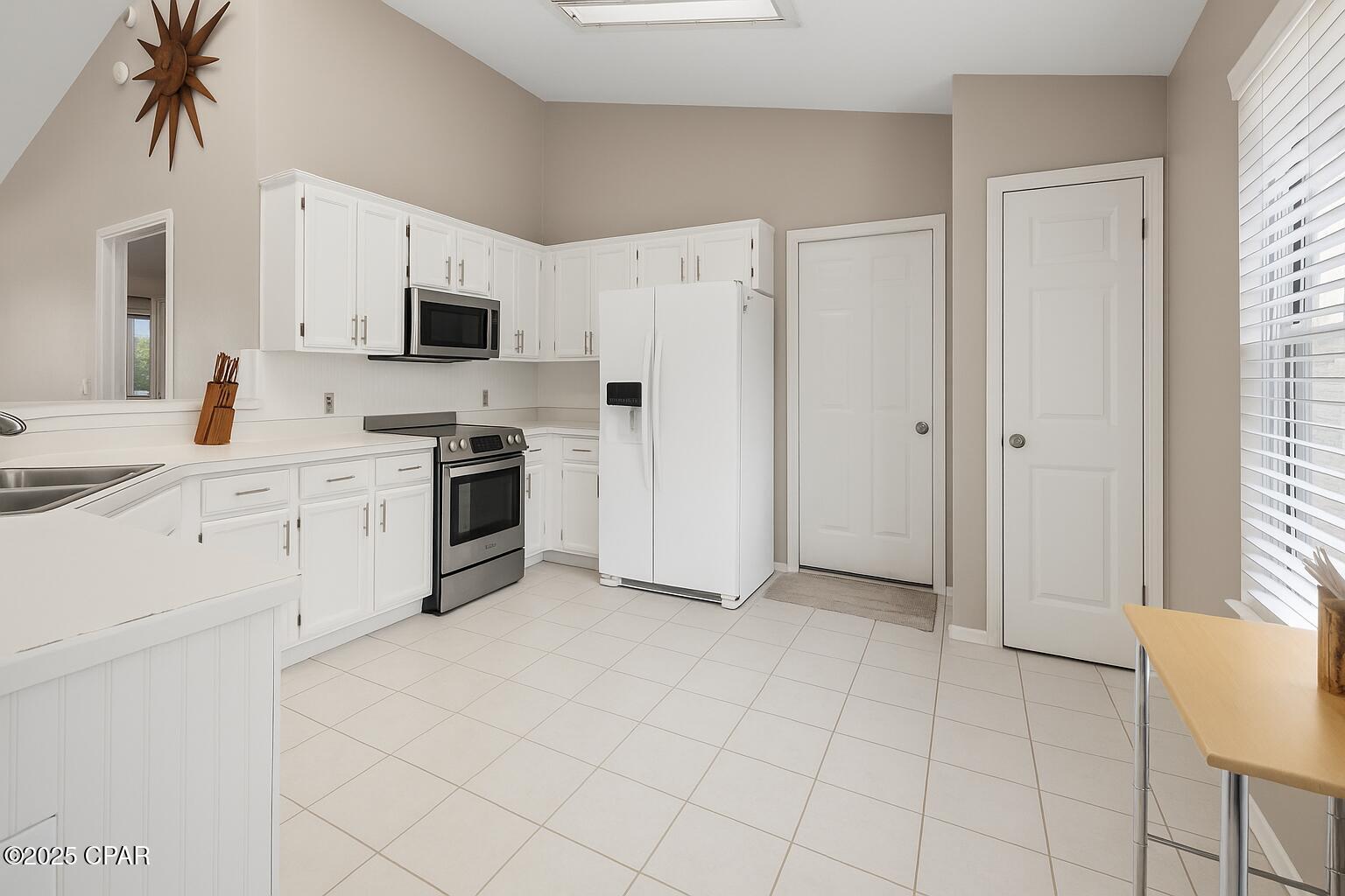 Image 8 For 157 Rusty Gans Drive