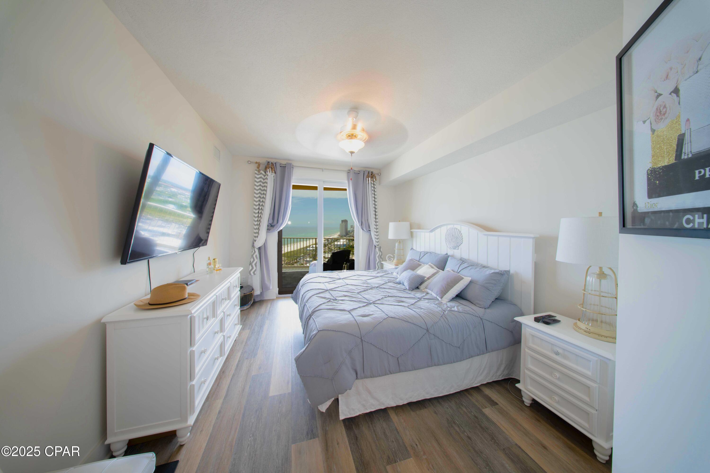 Image 36 For 15928 Front Beach Road 32011