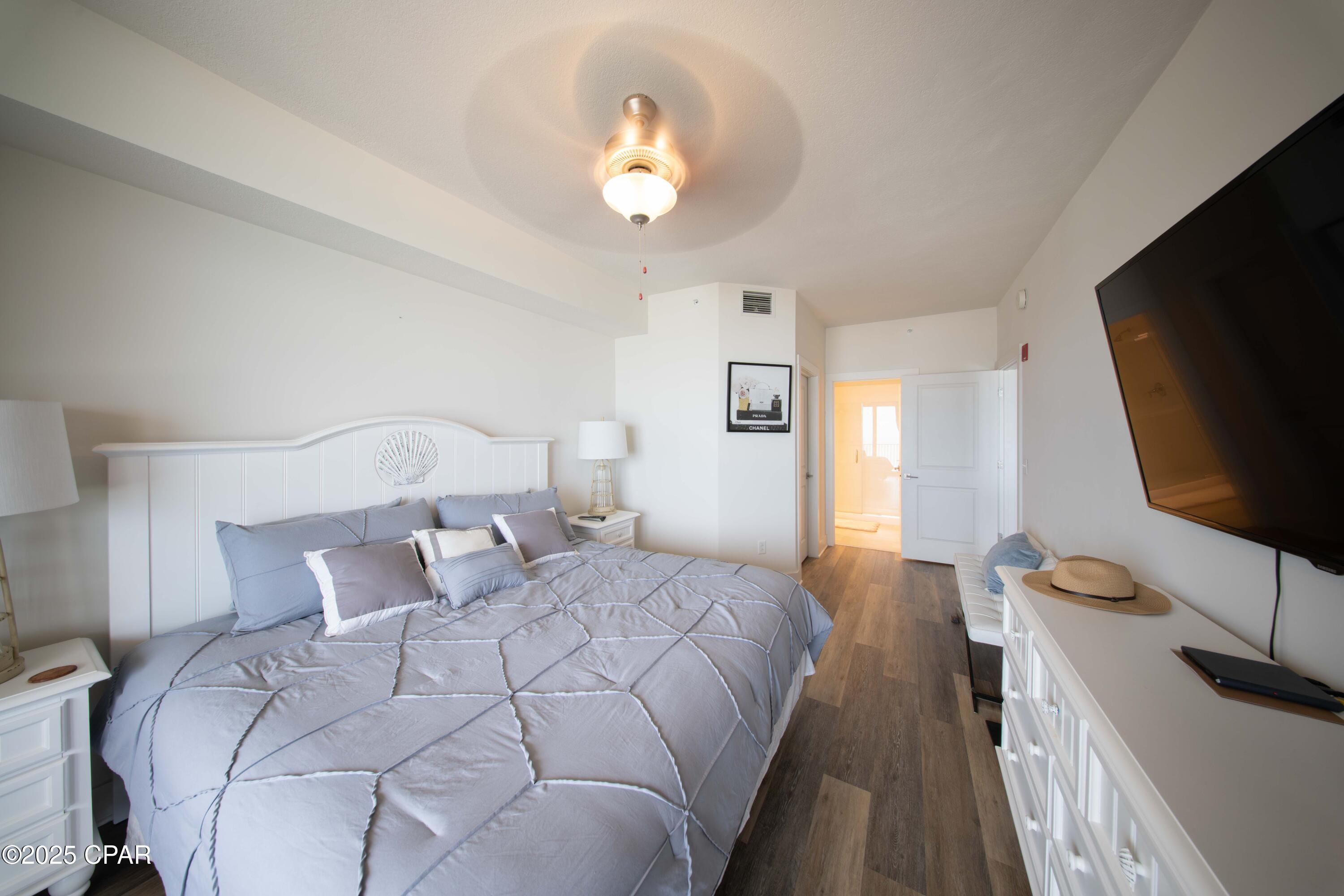 Image 39 For 15928 Front Beach Road 32011