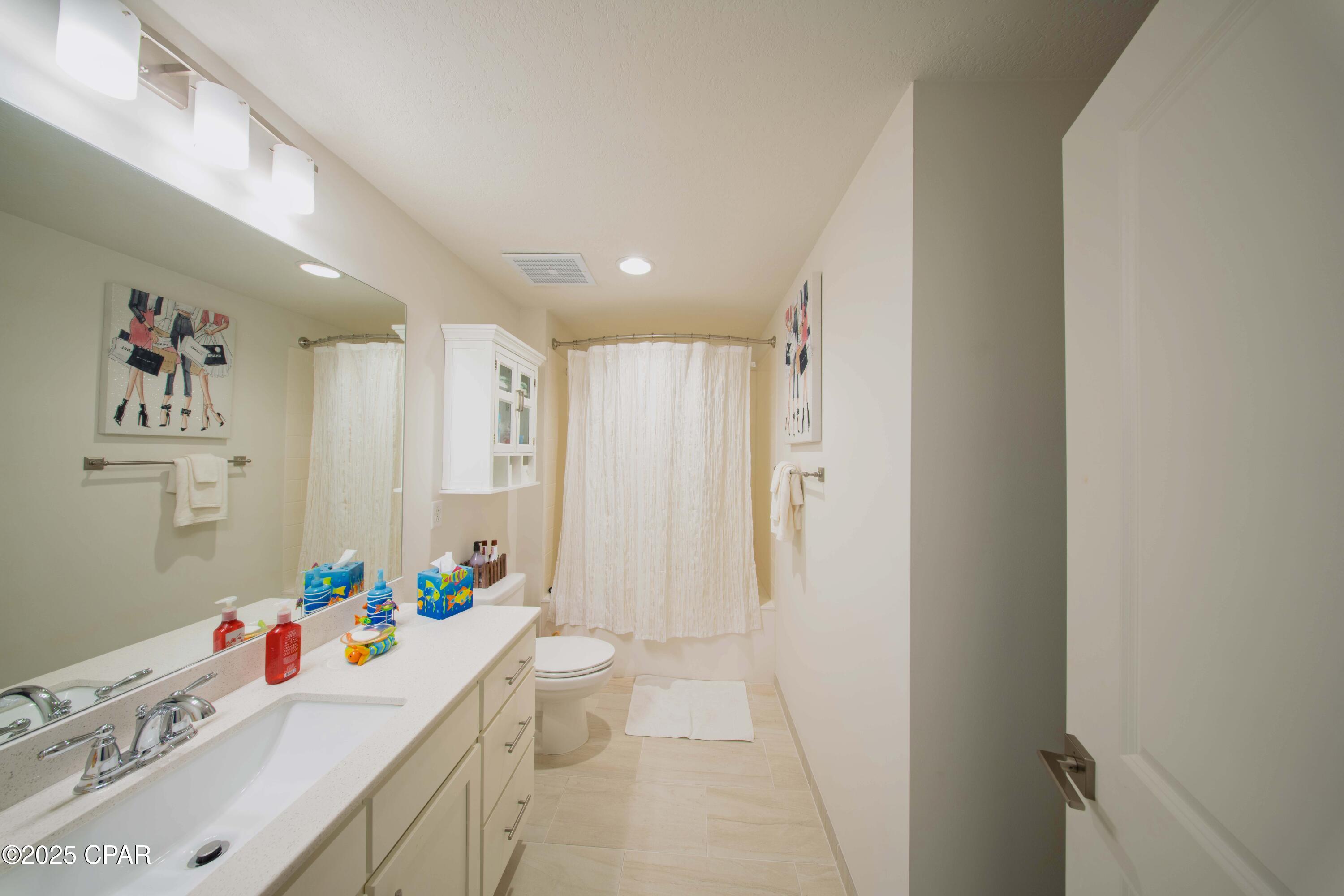 Image 44 For 15928 Front Beach Road 32011