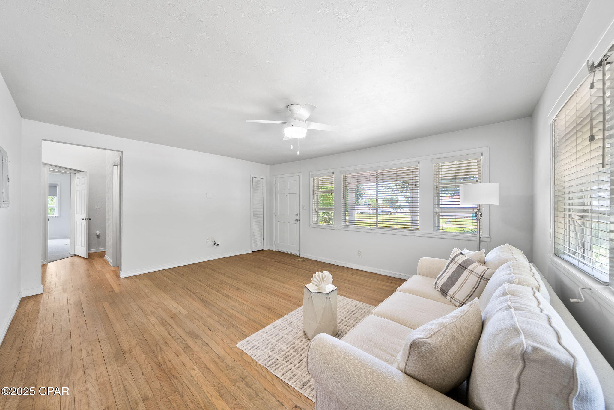 Image 16 For 301 Bunkers Cove Road