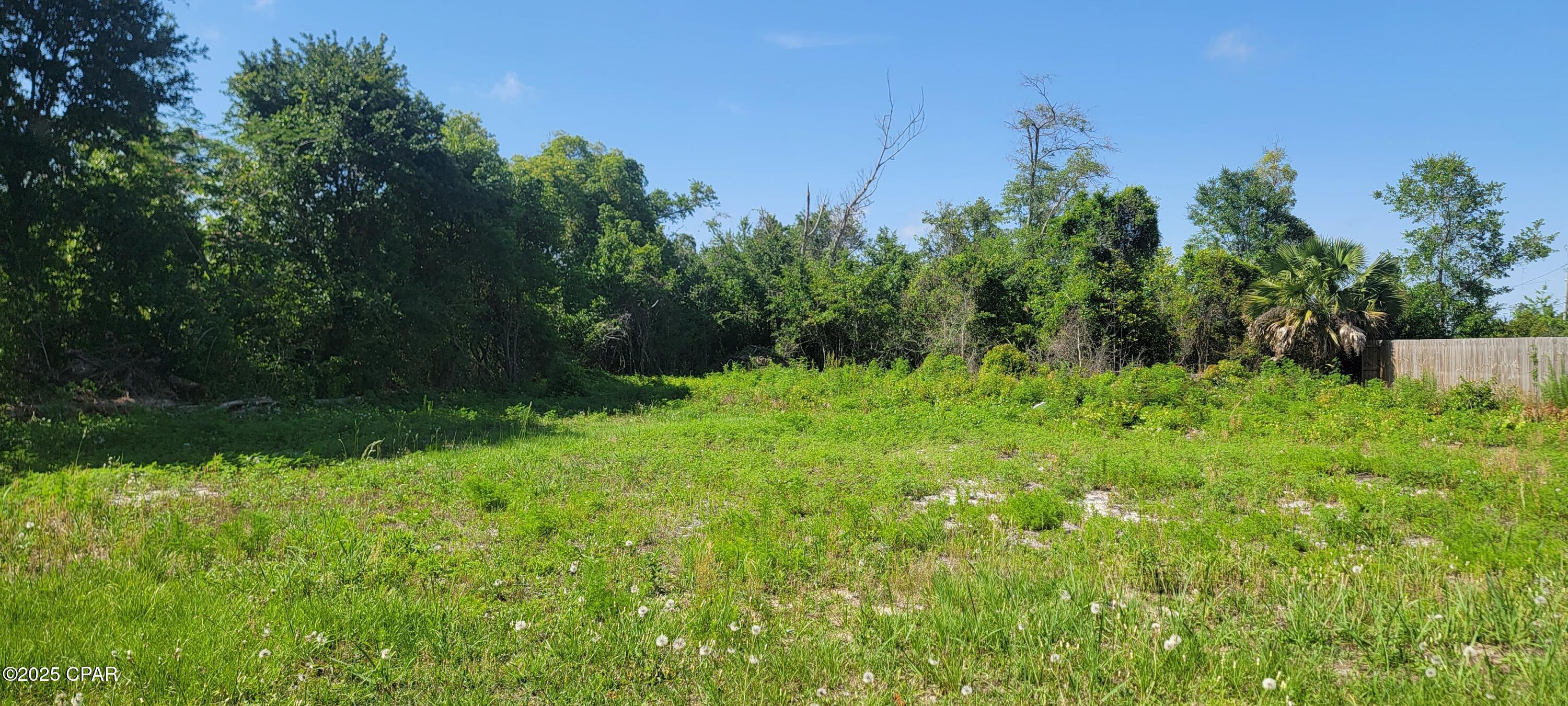 Image 2 For 2209 9th Street