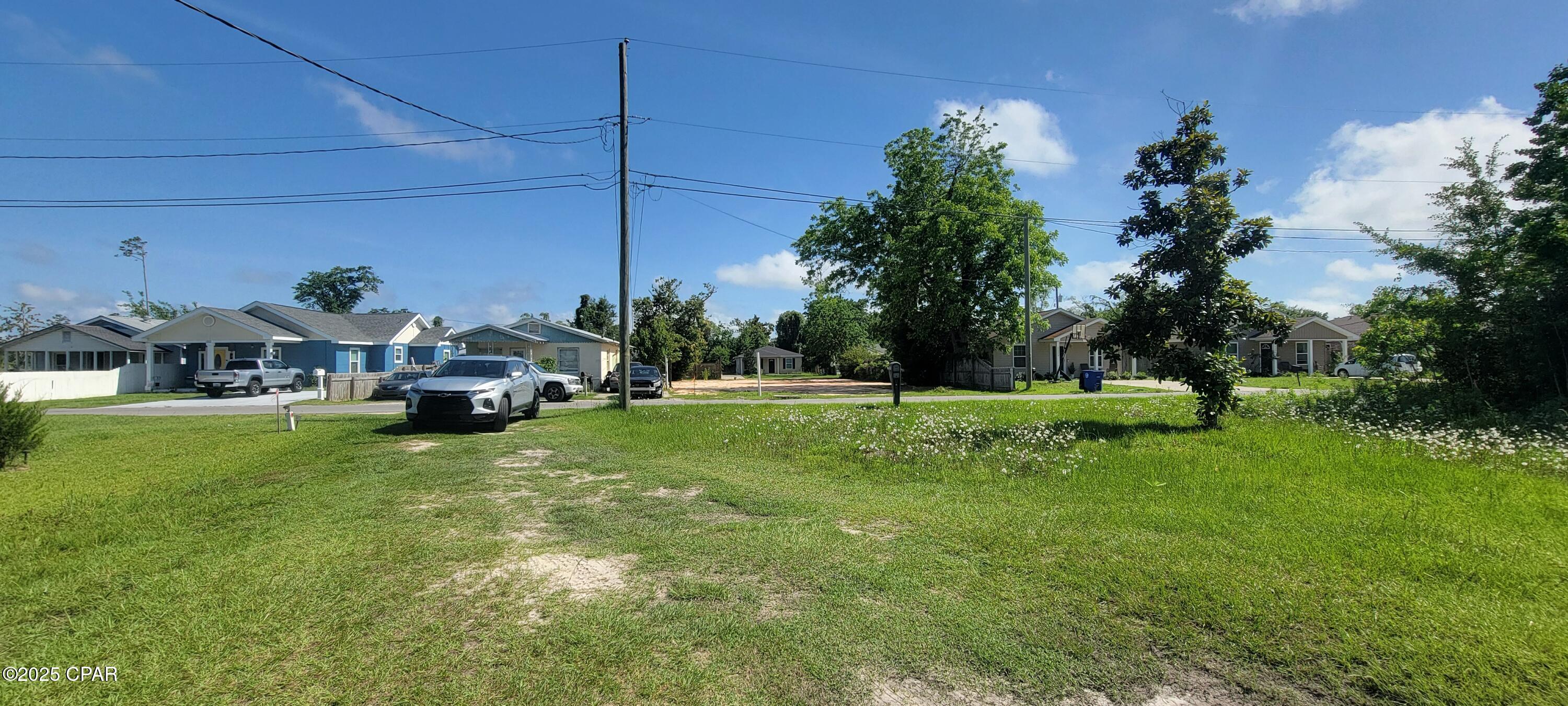 Image 4 For 2209 9th Street