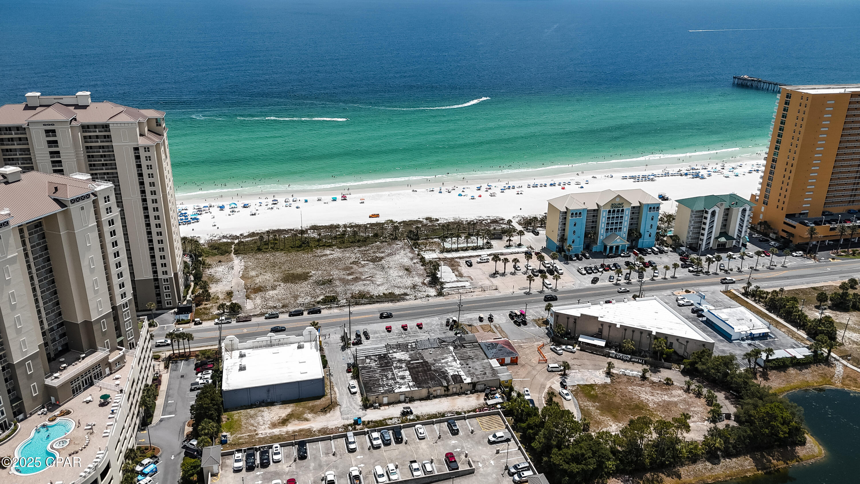 Listing photo id 1 for 11832 Front Beach Road