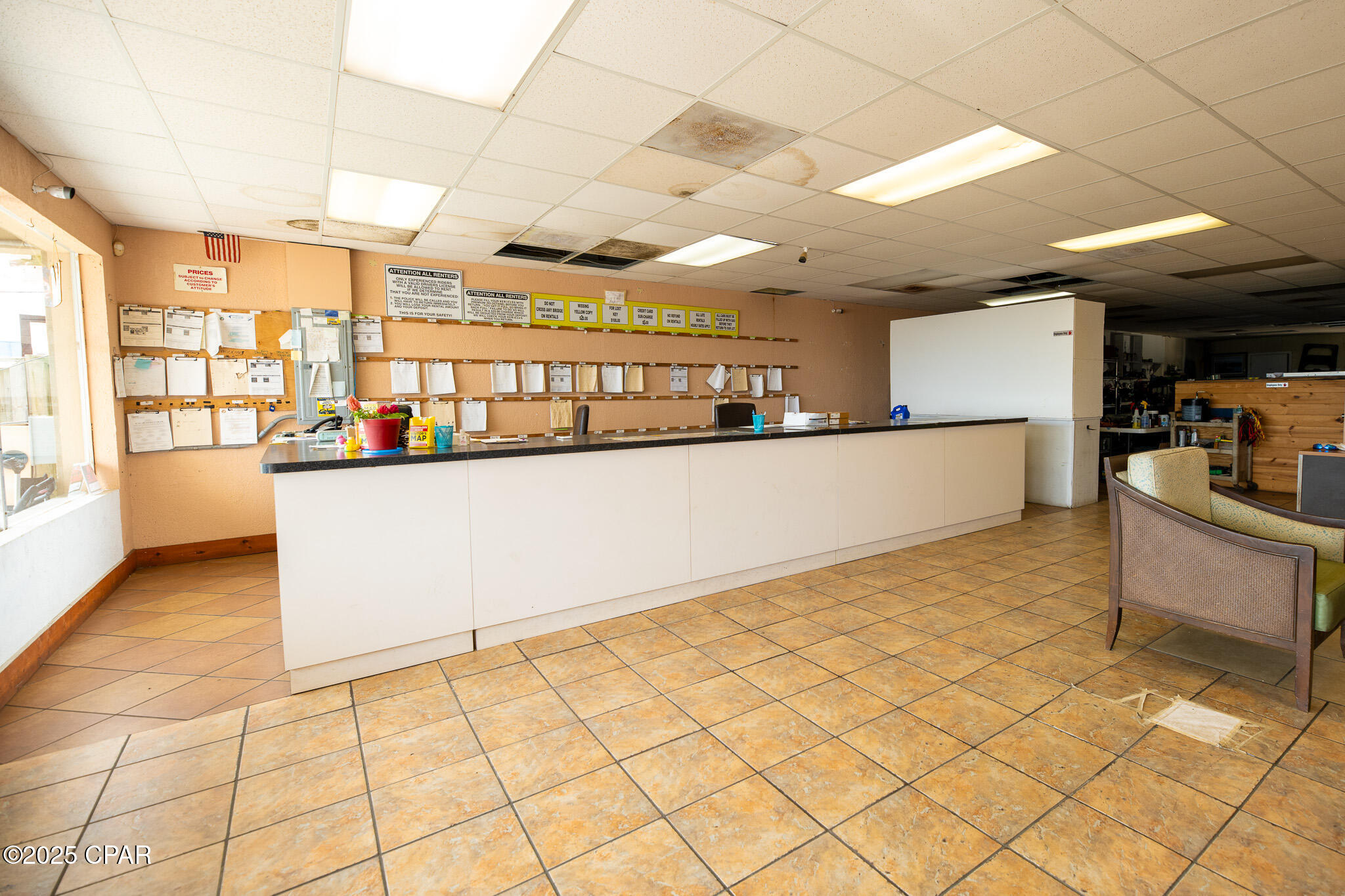 Listing photo id 20 for 11832 Front Beach Road